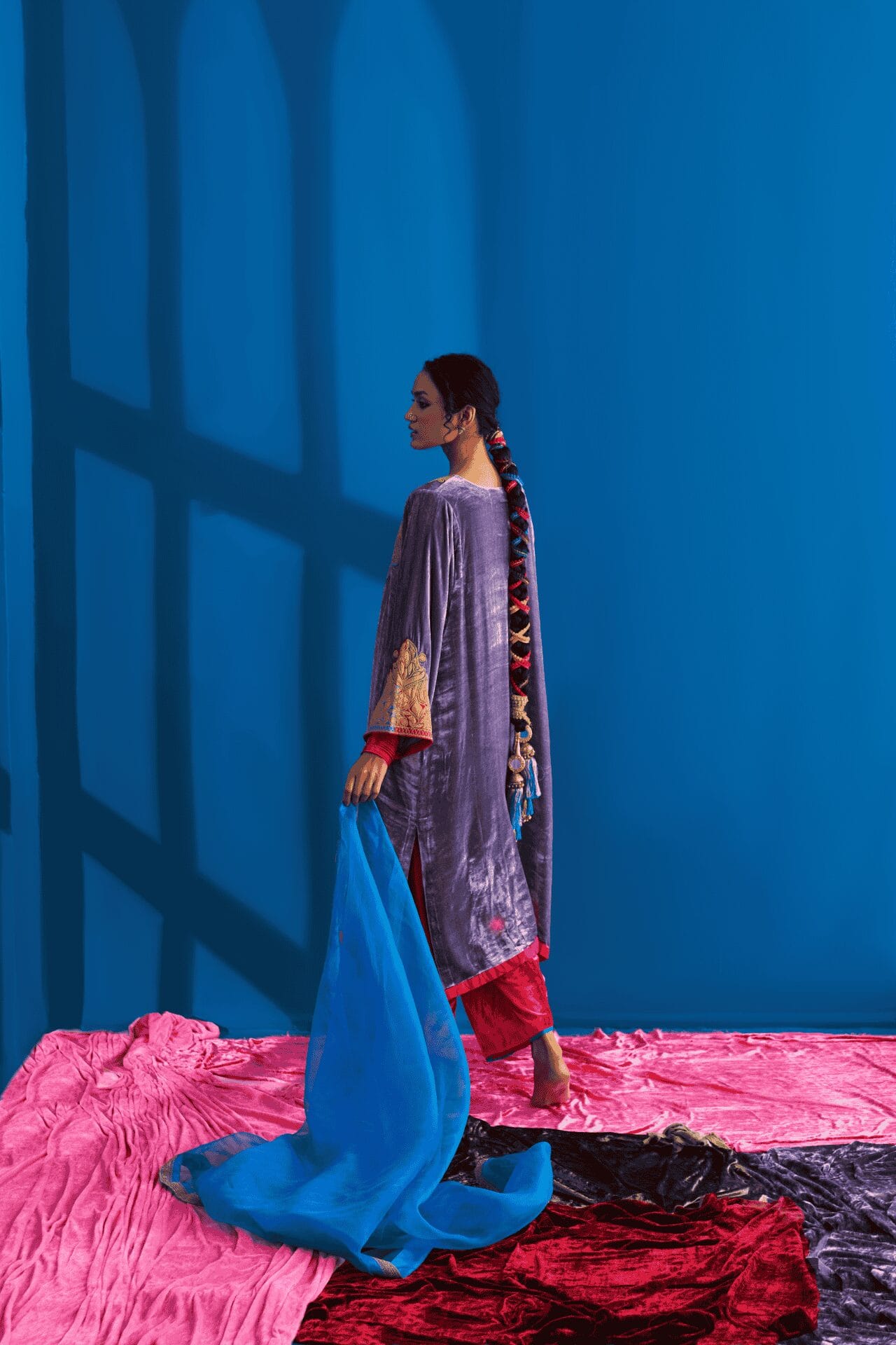 Lilac and Pink Tilla Embroidered Pheran Pants Organza Dupatta
