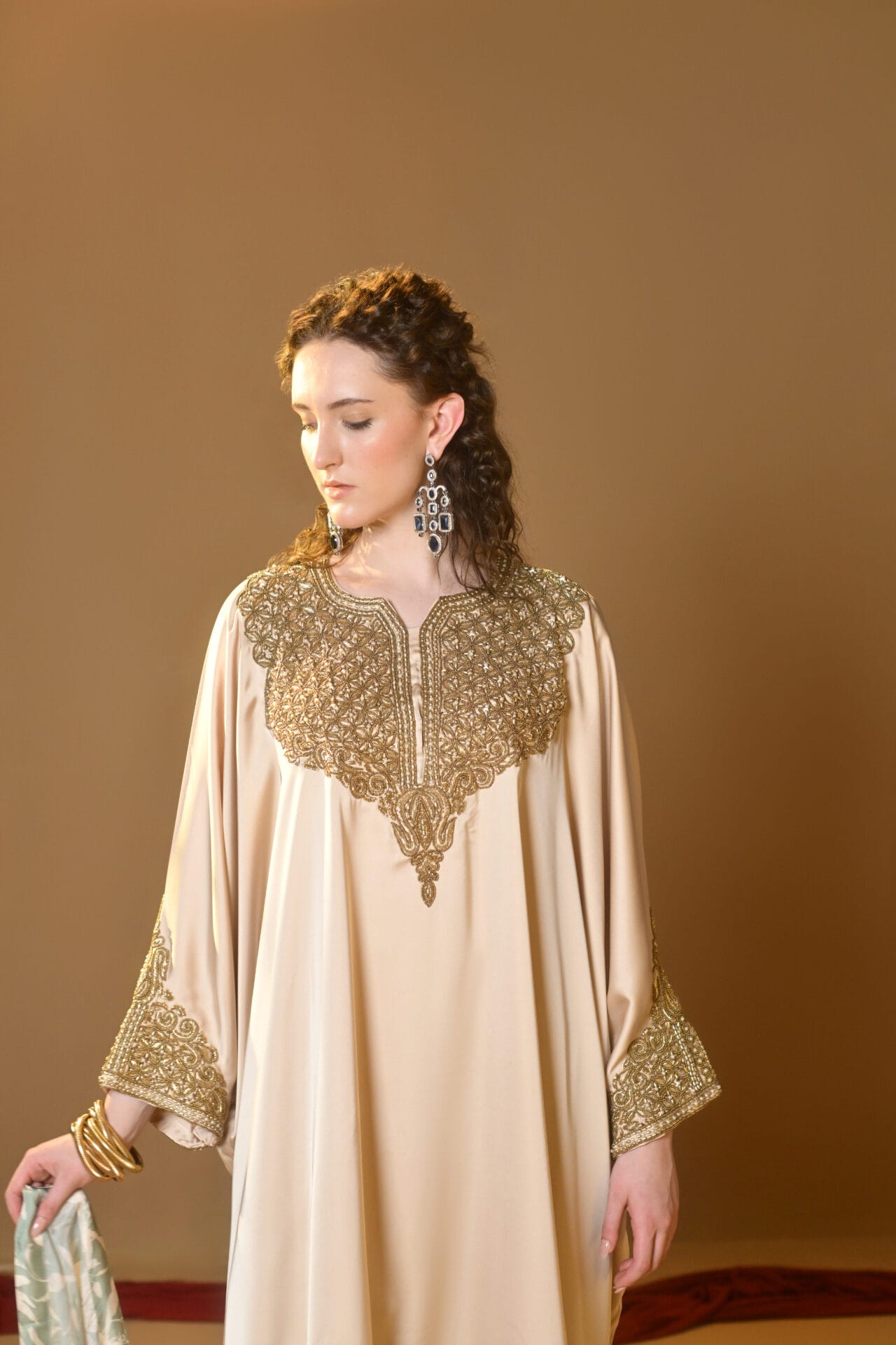 Cream Tilla Embroidered Kaftaan Palazzo Printed Dupatta