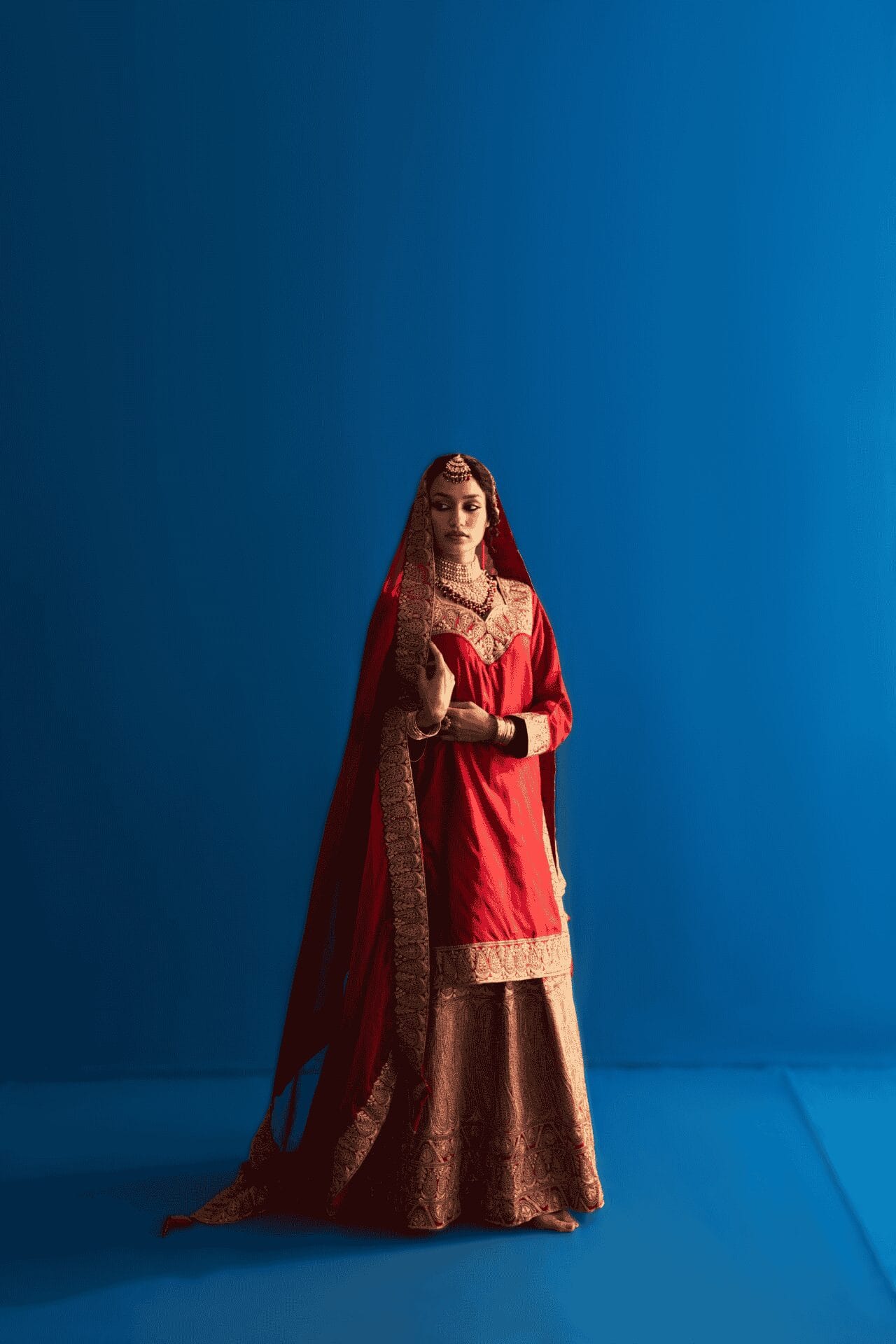 Maroon Tilla Embroidered Kurta Lehanga Organza Dupatta