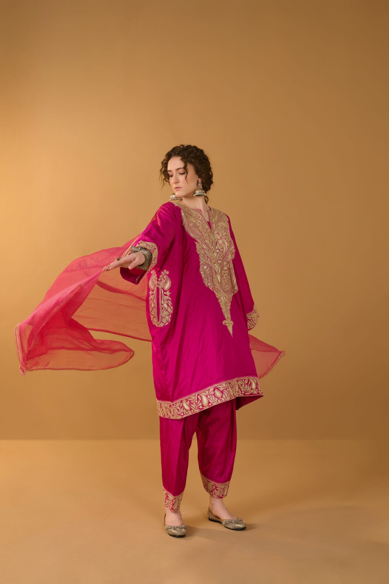 Hot Pink Tilla Embroidered Pheran Salwar Organza Dupatta