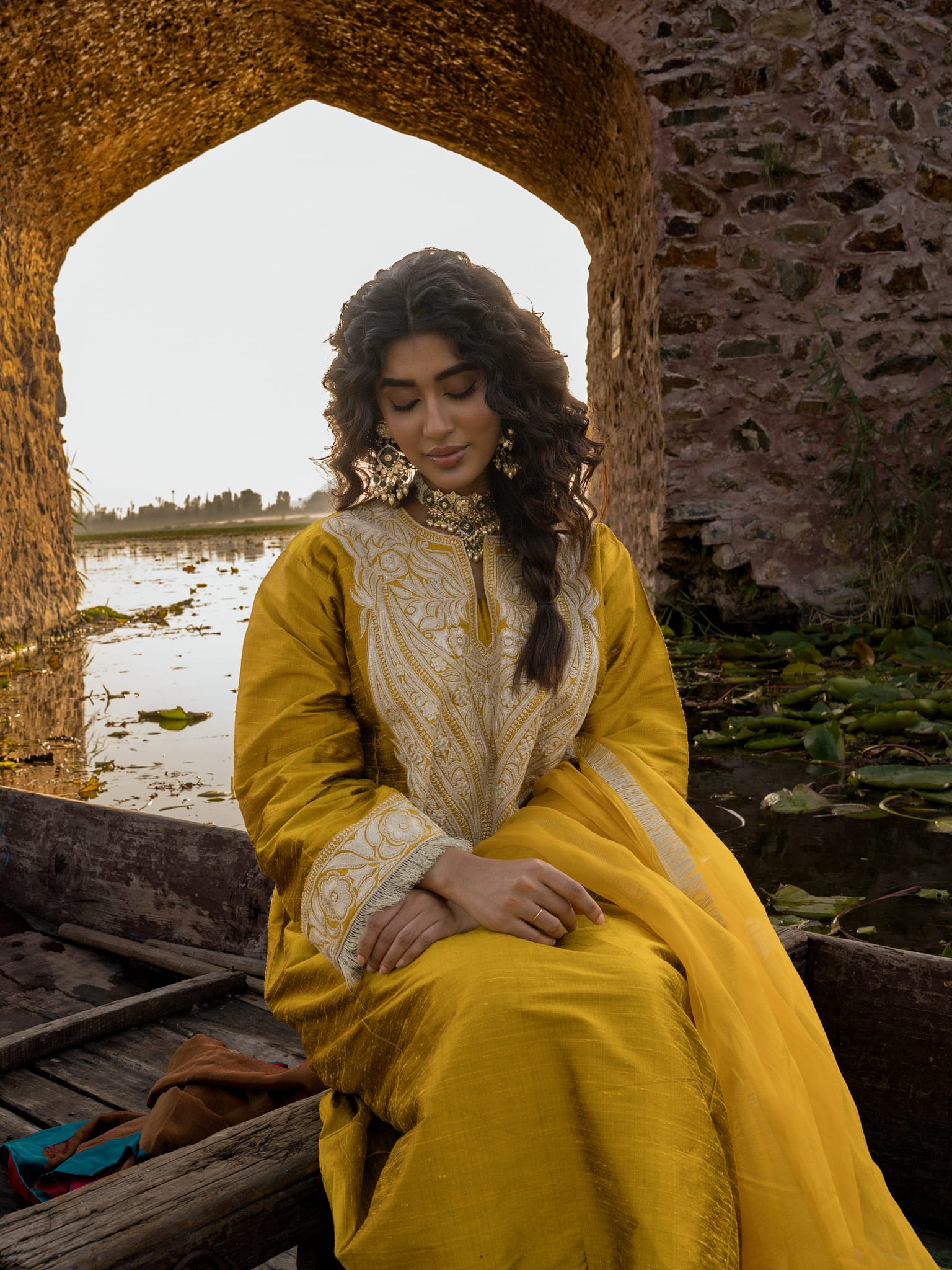 Mustard Tilla Embroidered Pheran Farshi Salwar Organza Dupatta