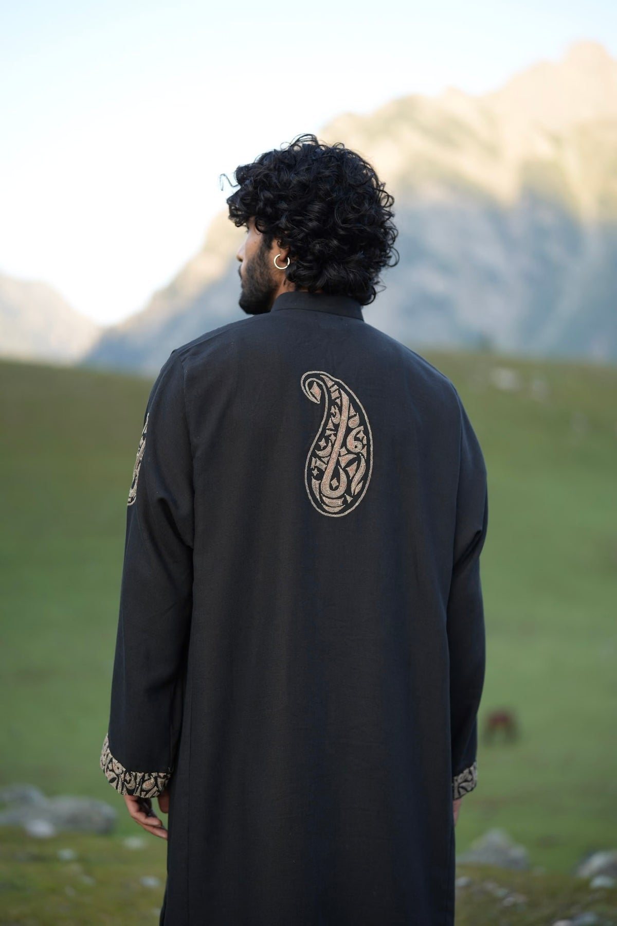 Black Antique Colour Tilla Embroidered Kurta Salwar