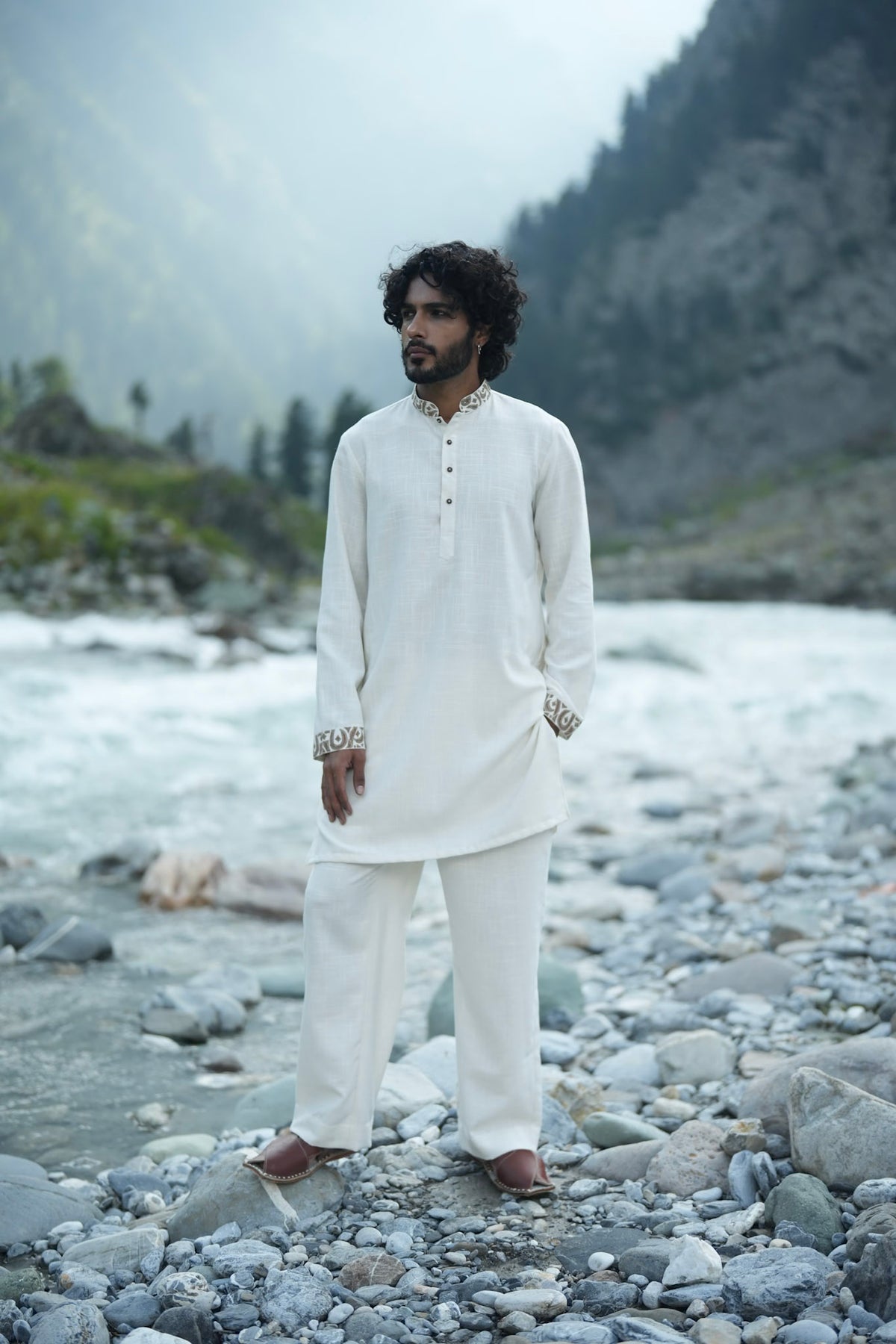 White Antique Colour Tilla Embroidered Kurta Salwar