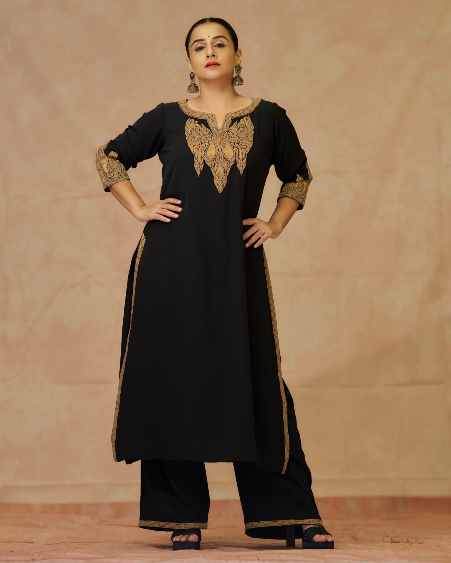 Vidya Balan in Black Tilla Embroidered Kurta Pallazo