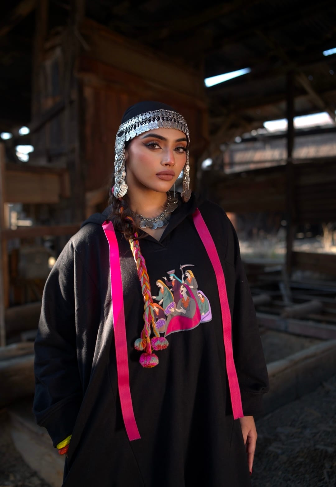 Kong Posh Graphic Printed Black Pheran And Pants