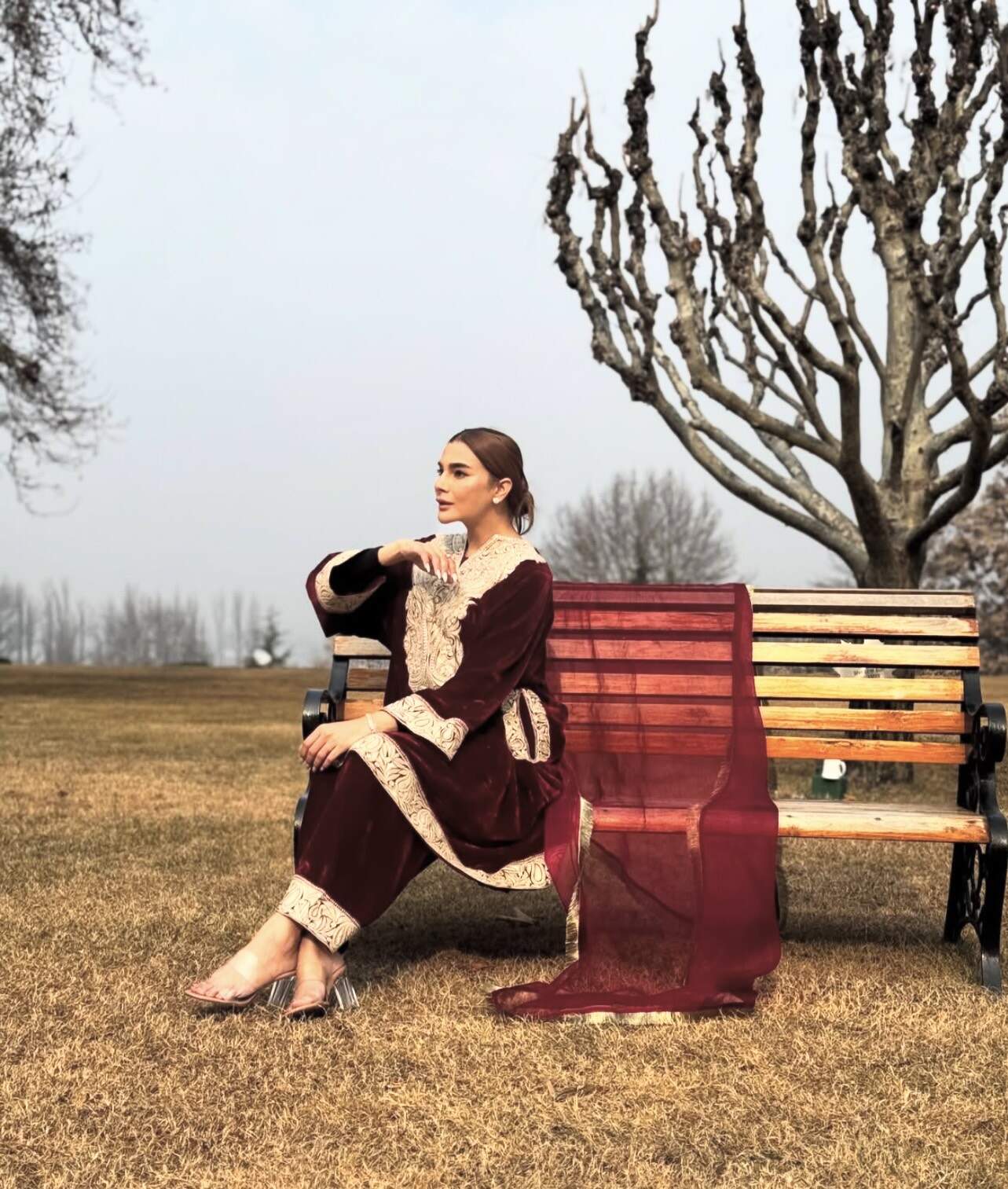 Maroon Tilla Embroidered Pheran Salwar Organza Dupatta