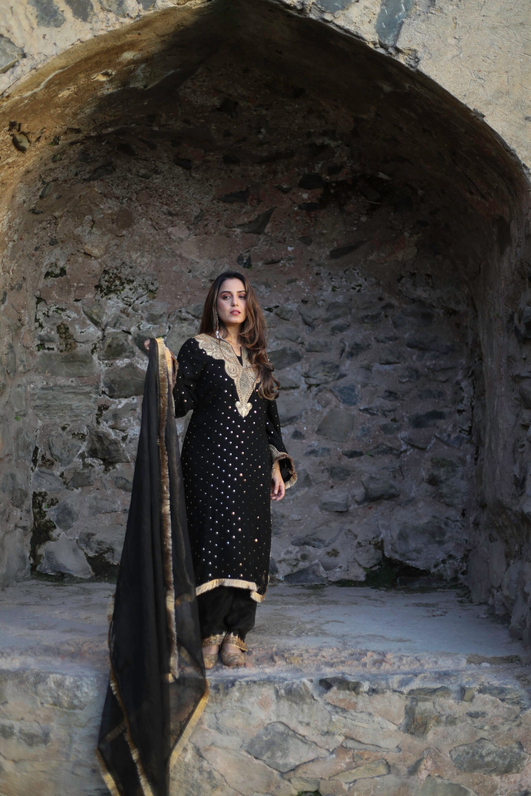 Shrishty Rode in Black Tilla Embroidered Kurta Salwar Organza Dupatta