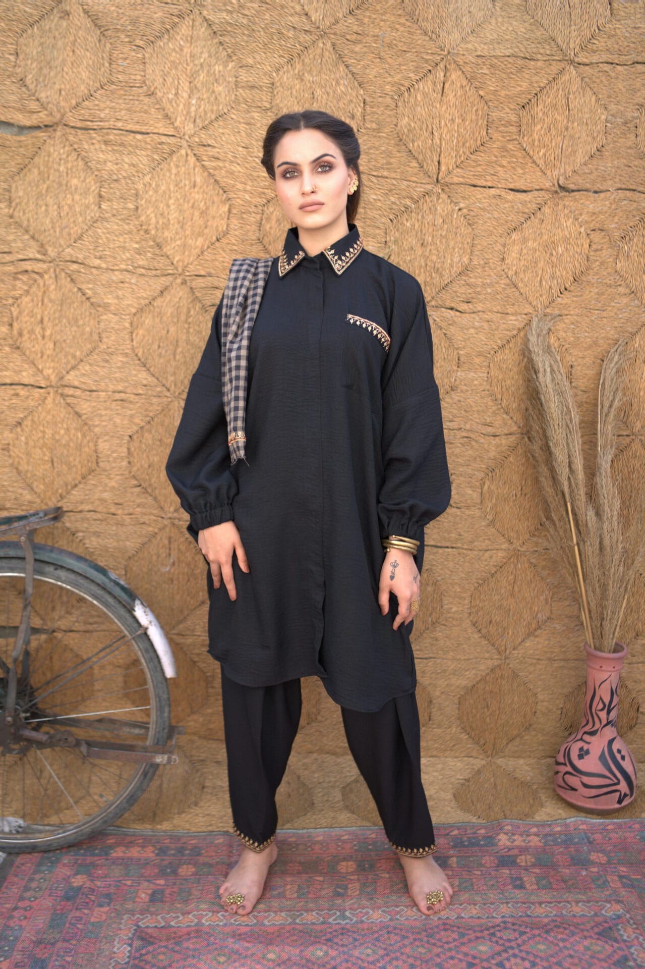 Black Tilla Embroidered Kurta Salwar Check Stole