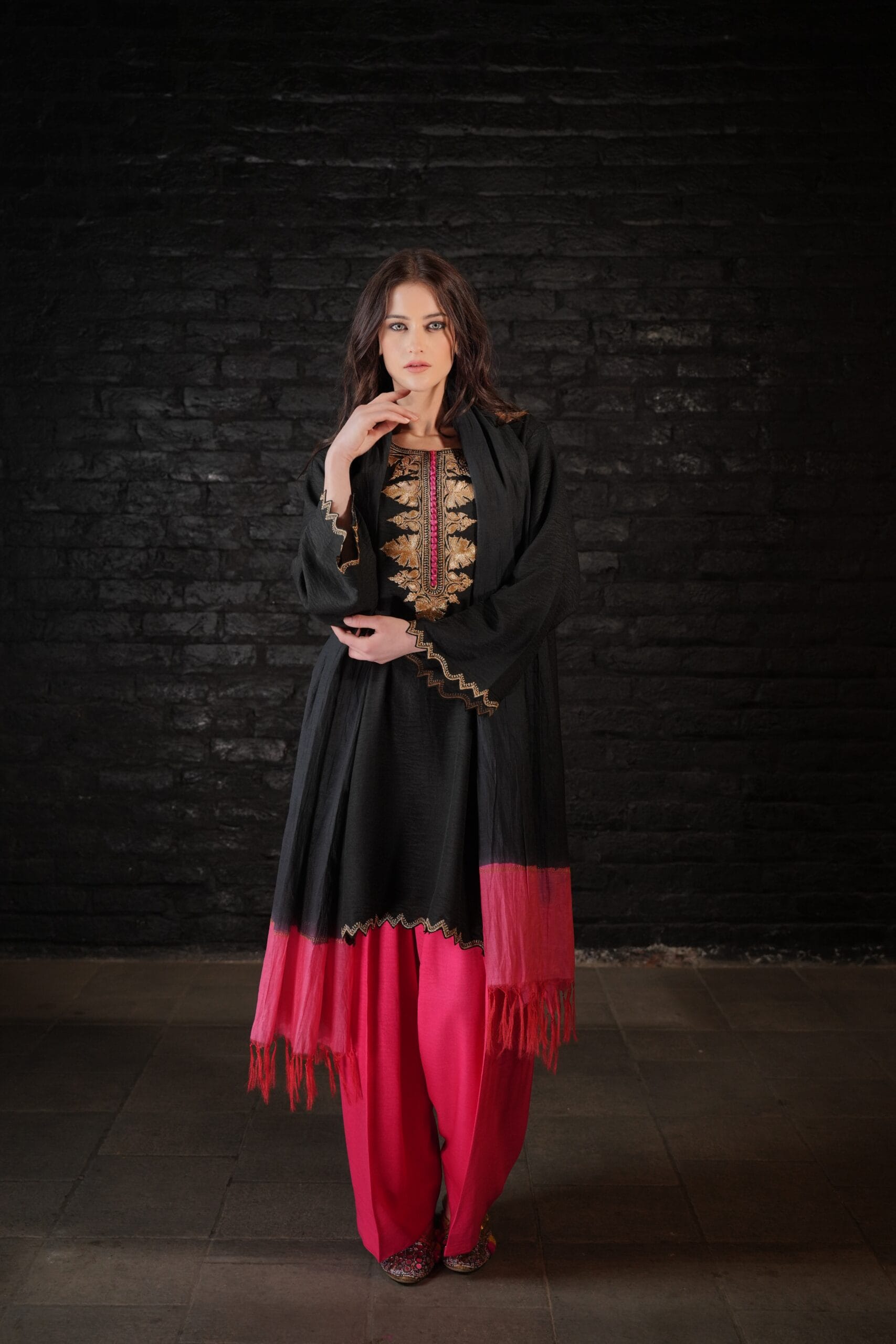 Black and Hotpink Tilla Embroidered Kurta Farshi Salwar Dupatta
