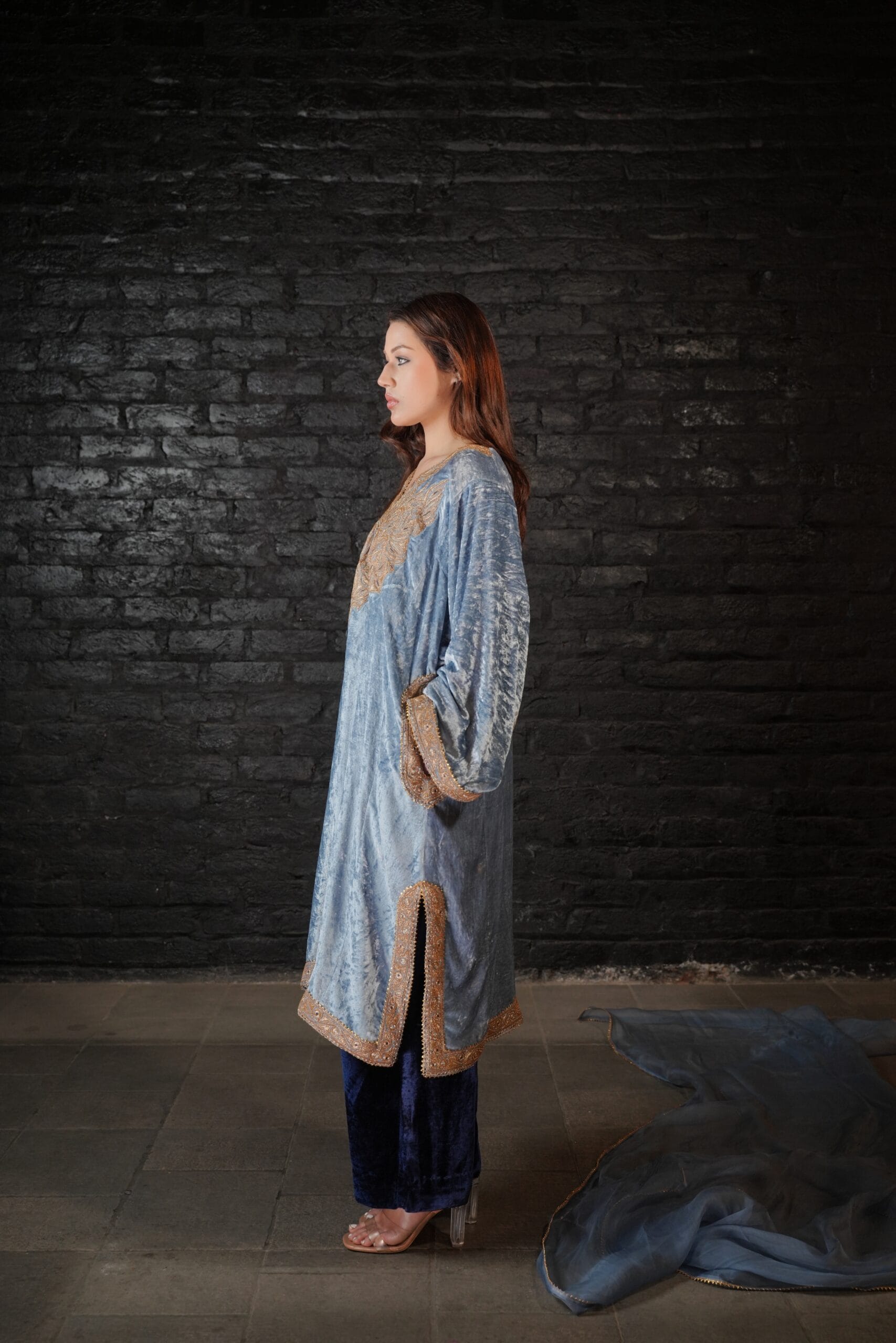 Blue Tilla and Thread Embroidered Pheran Pants Dupatta