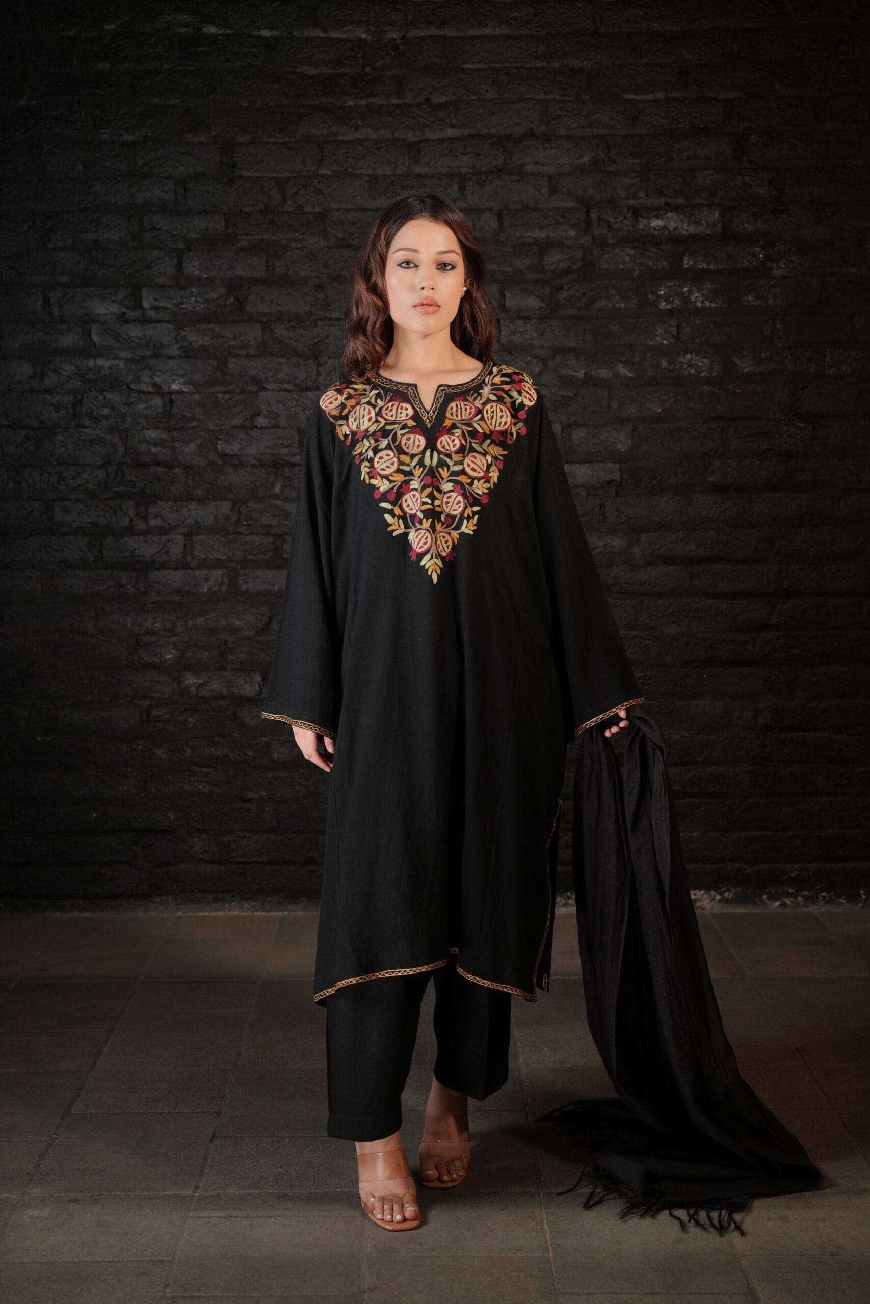 Black Ari Embroidered Pheran Salwar Dupatta
