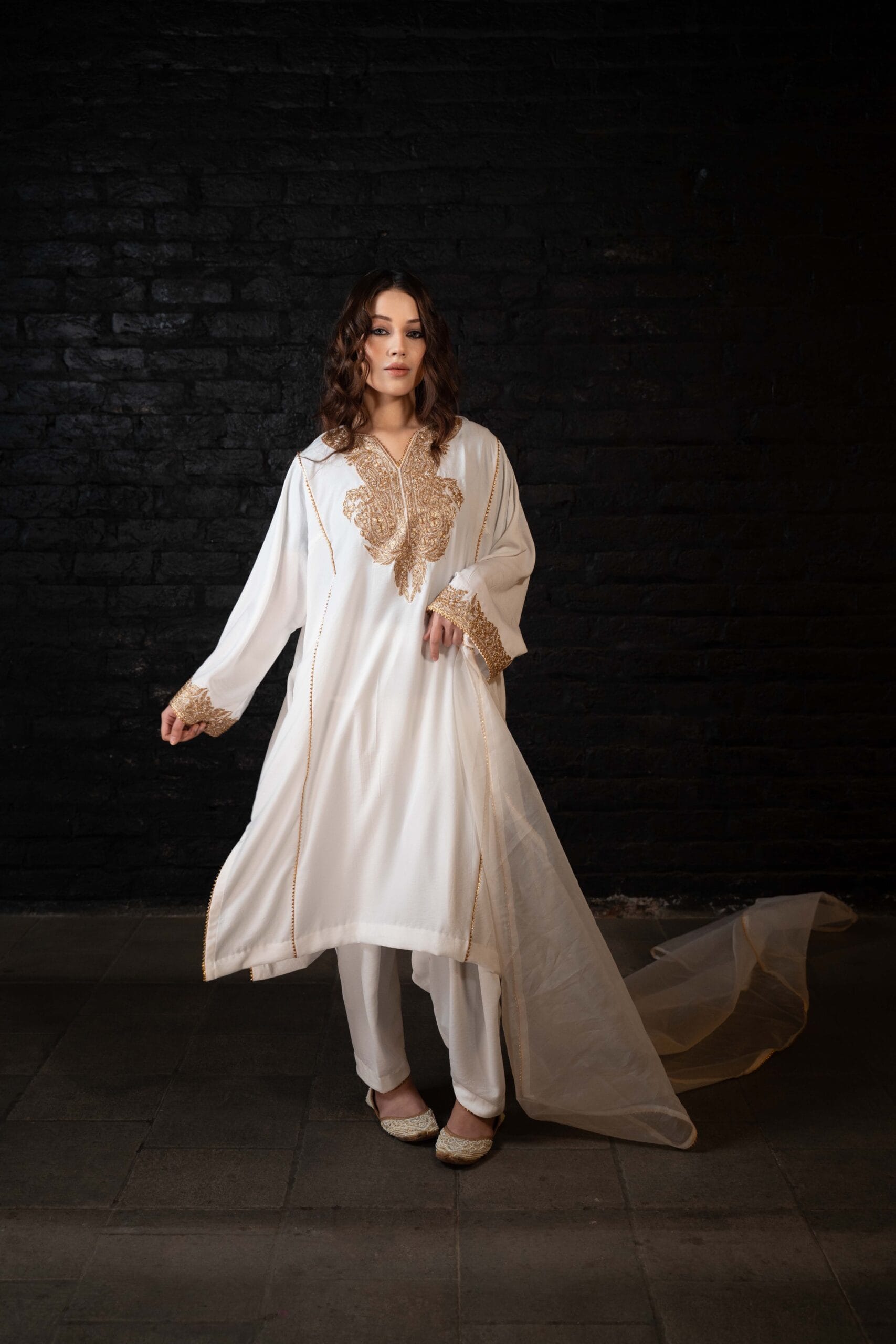 White Tilla Embroidered Pheran Salwar Dupatta