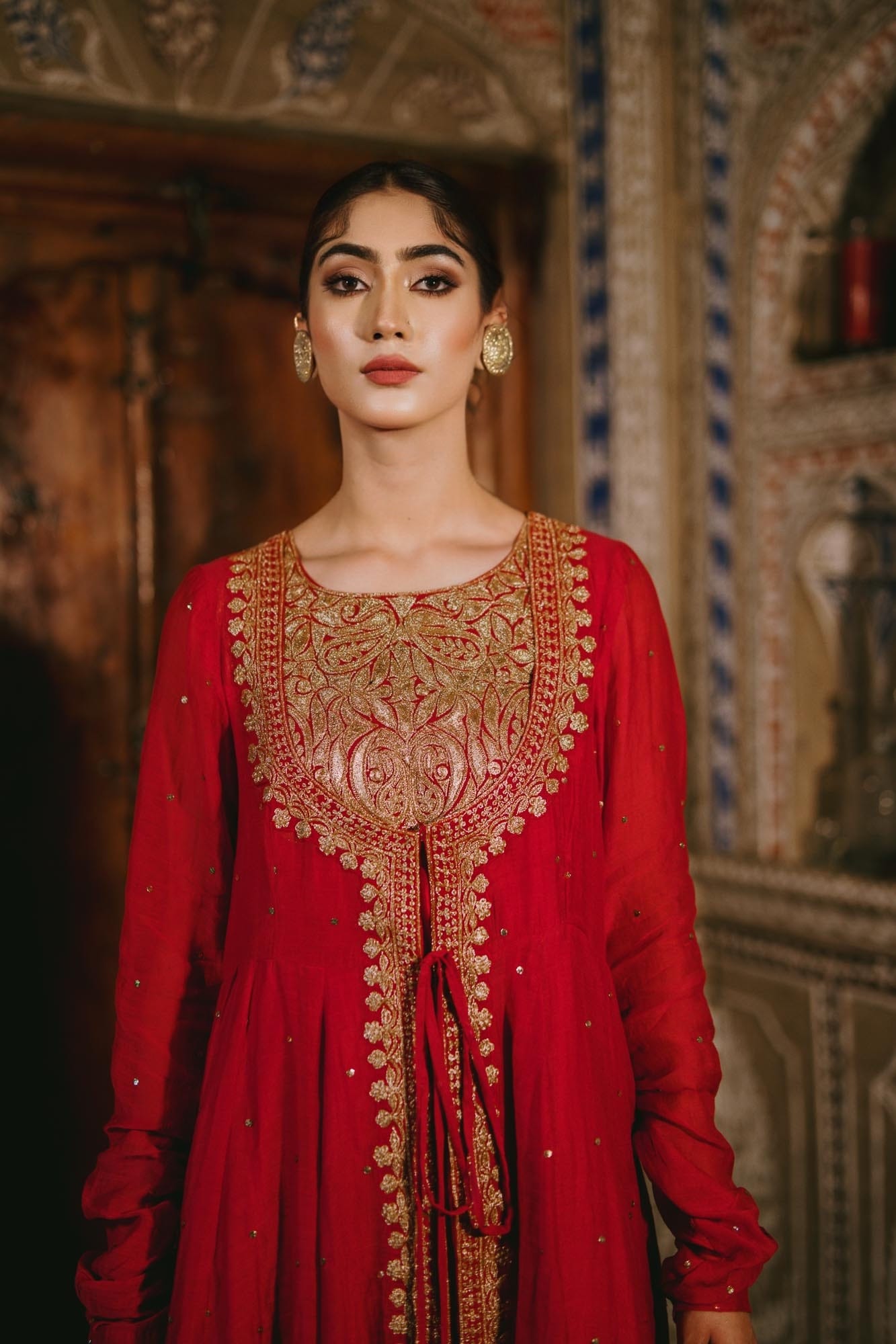 Red Chandheri Mukaish Open Front Kalidar Organza Kamdani Dupatta