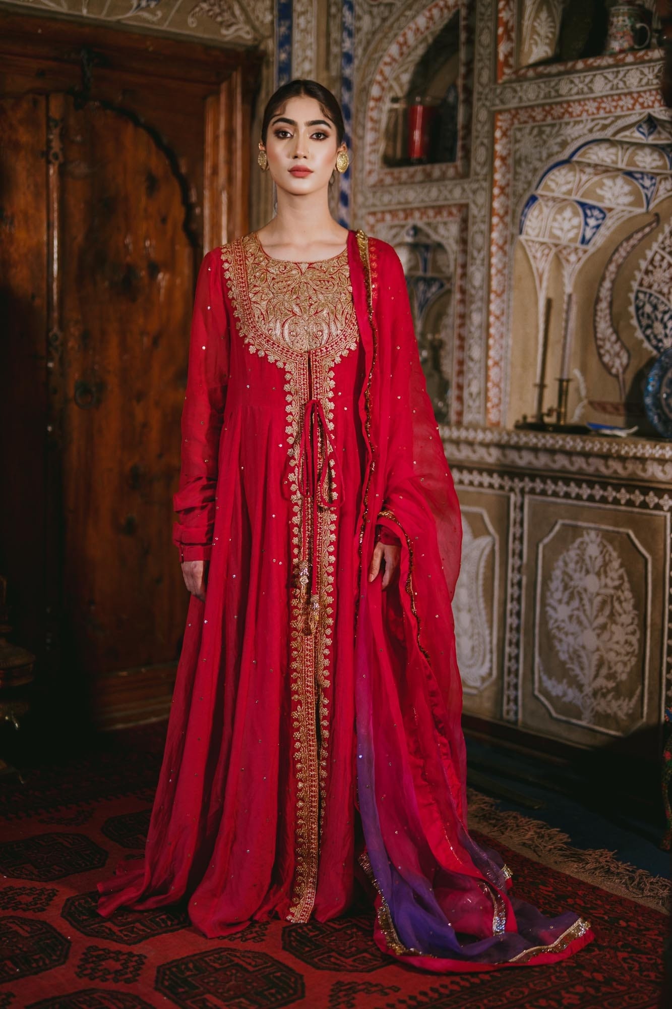 Red Chandheri Mukaish Open Front Kalidar Organza Kamdani Dupatta
