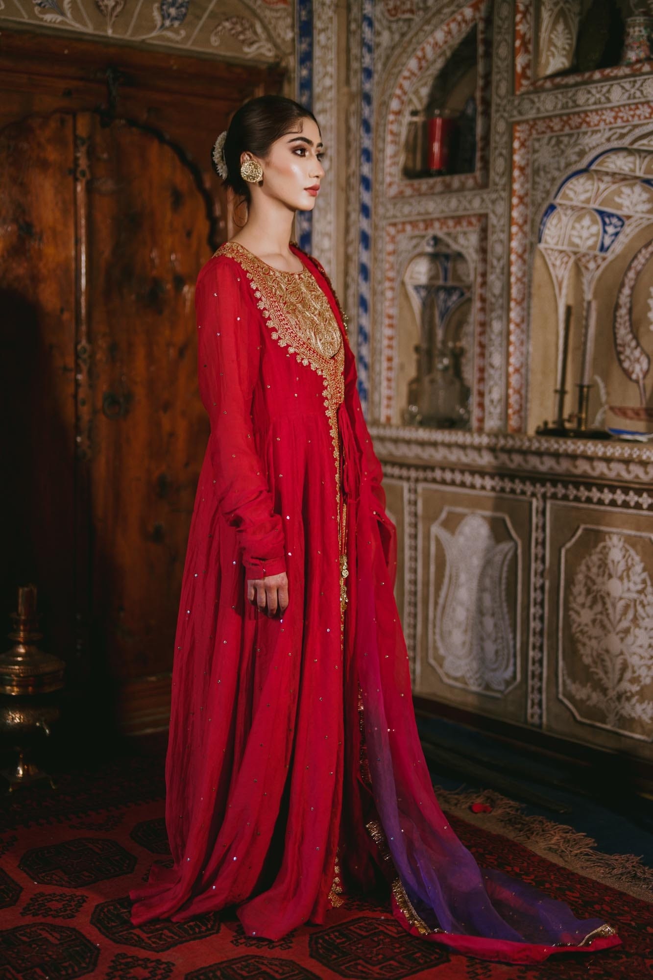 Red Chandheri Mukaish Open Front Kalidar Organza Kamdani Dupatta
