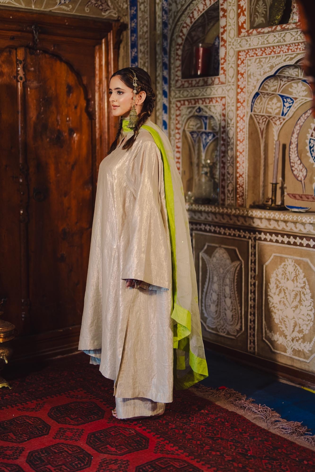 Pearl White Pheran Pant Organza Bandhani Dupatta