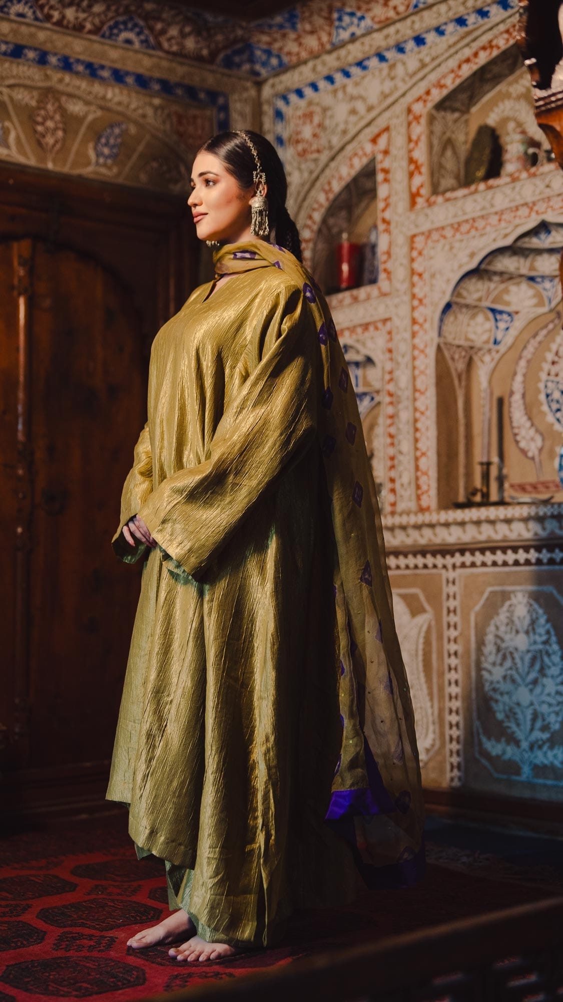 Olive Pheran Pant Organza Bandhani Dupatta