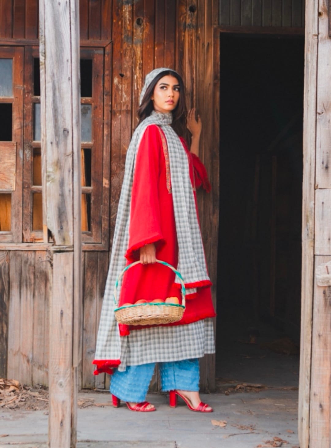 Red Pheran Farshi Salwar Striped Dupatta