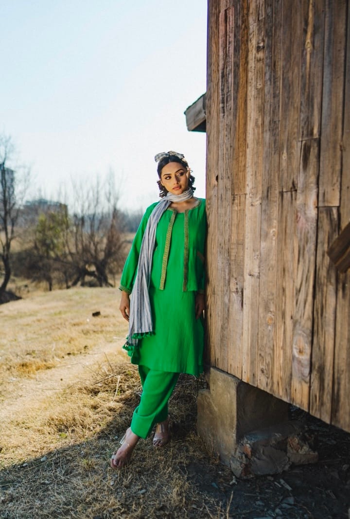 Green Tilla Embroidered Kurta Salwar Waistcoat