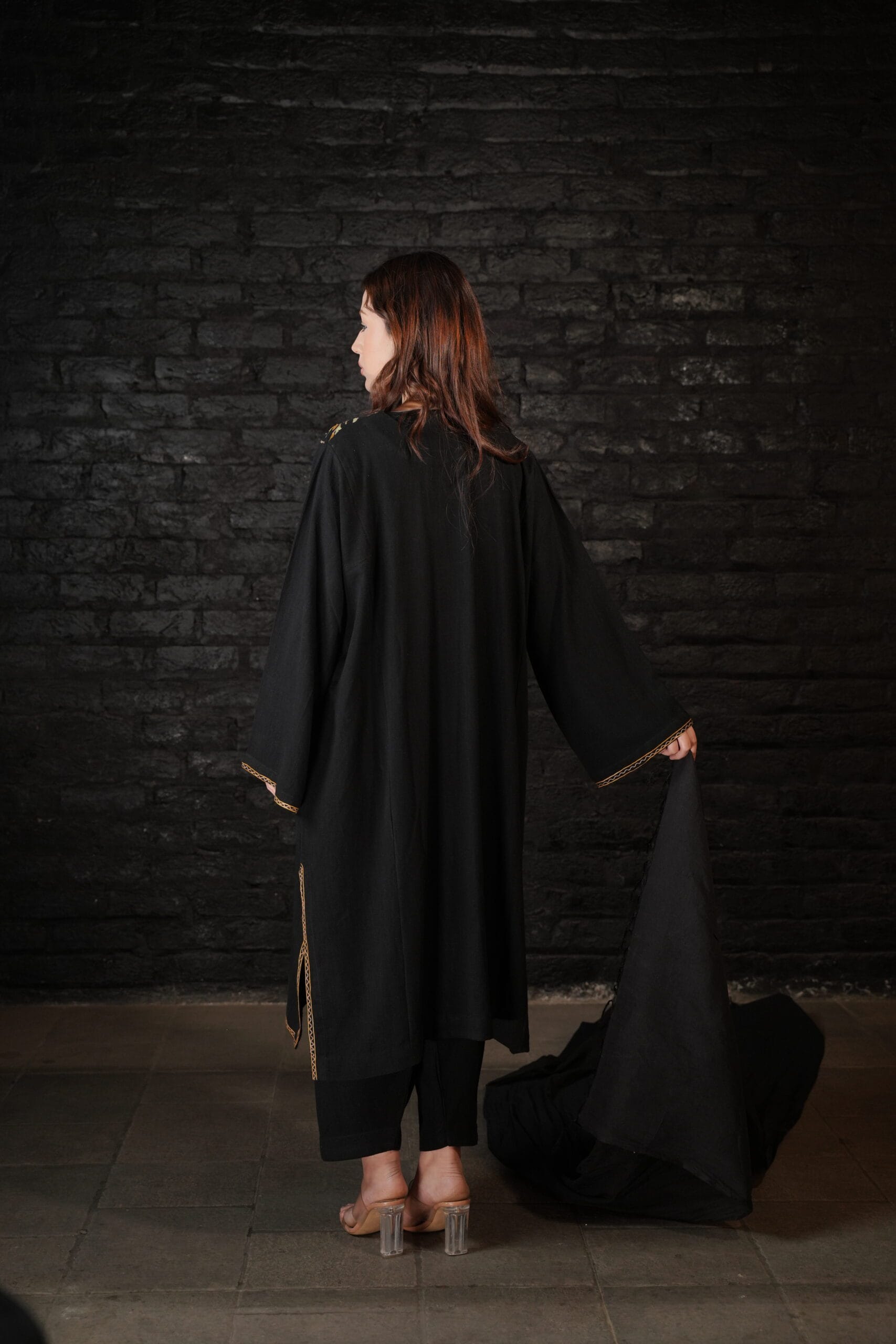 Black Ari Embroidered Pheran Salwar Dupatta