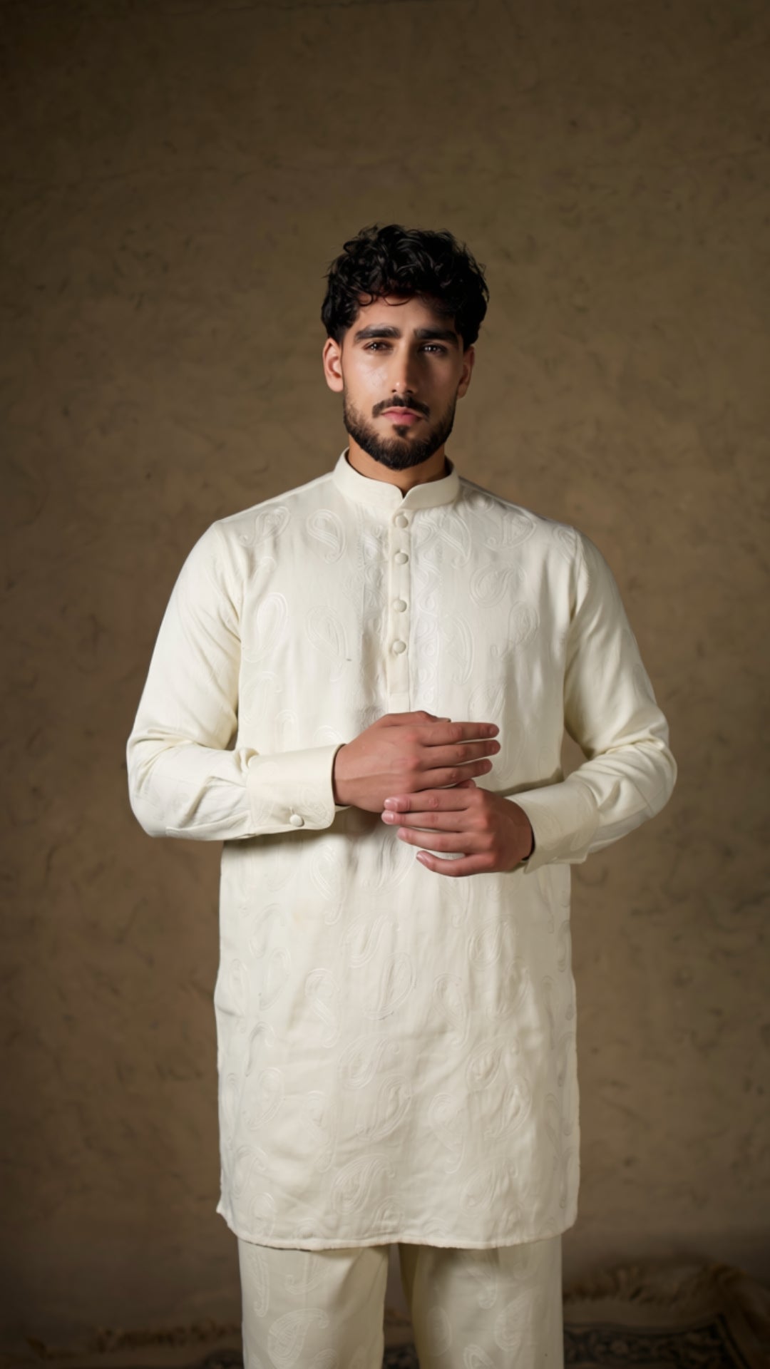 Off White Embroidered Kurta Salwar
