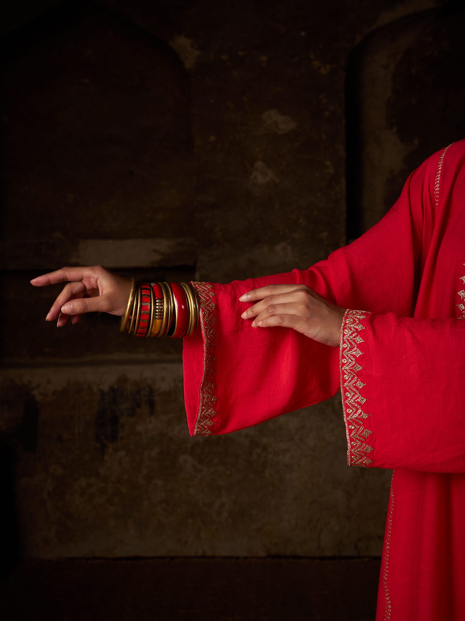 Red Tilla Embroidered Round Kurta palazzo Linen Crepe Dupatta