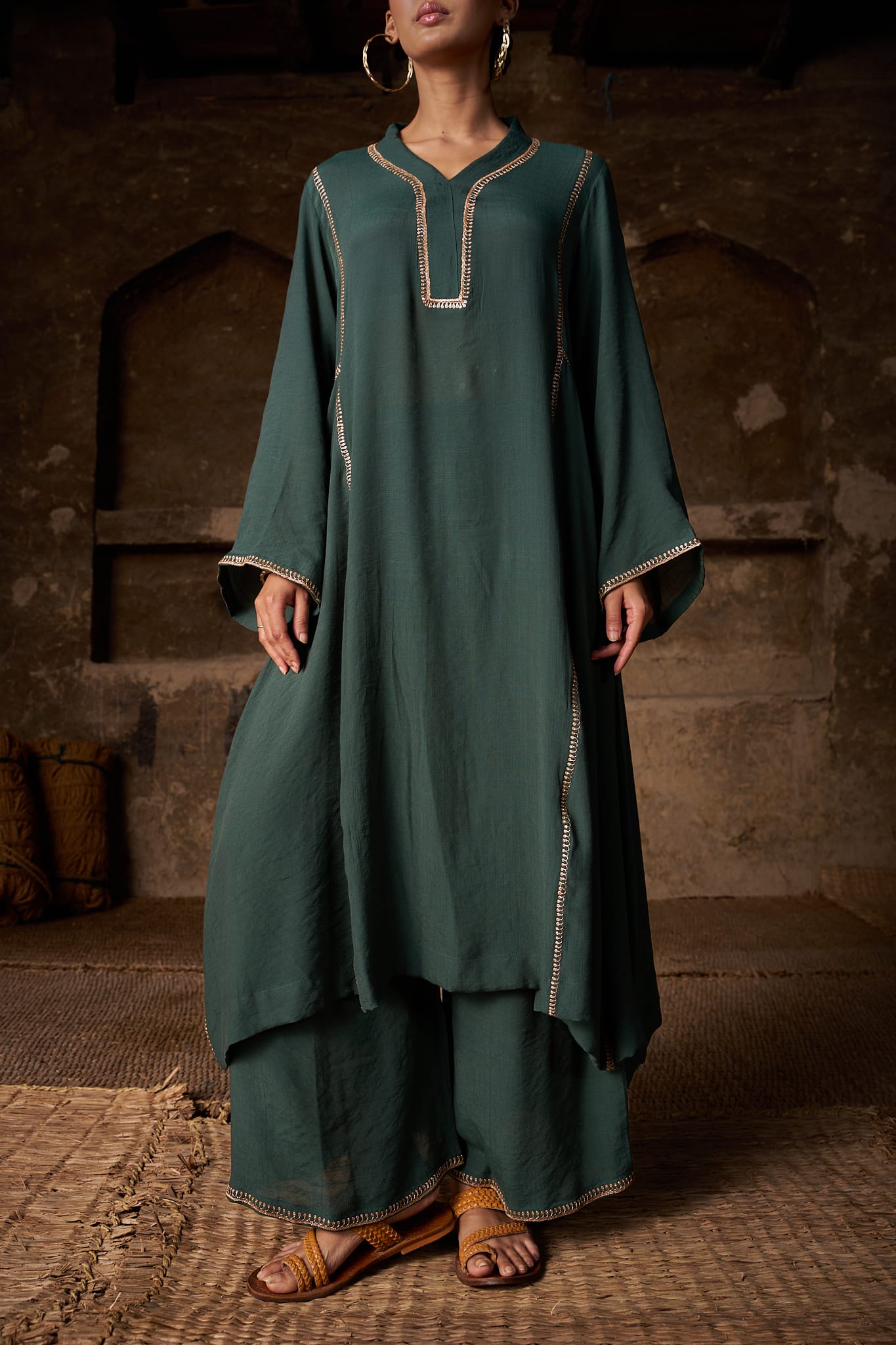 Green Tilla Embroidered Round Kurta Palazzo Linen Crepe Dupatta