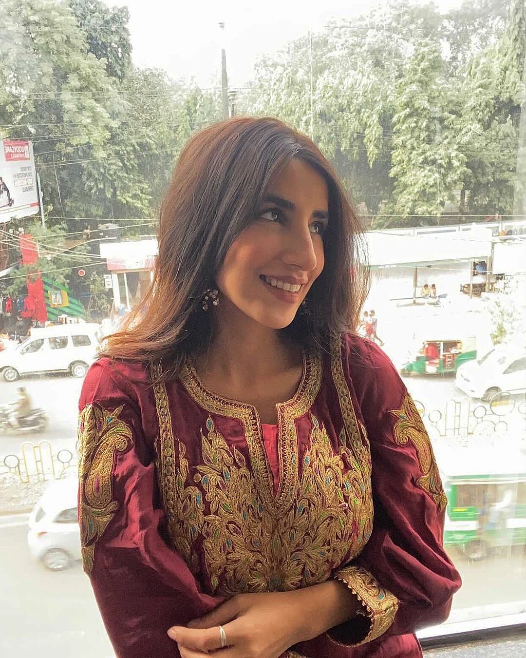 Parul Gulati In Silk Tilla  Embroidered Kurta salwar Organza Dupatta