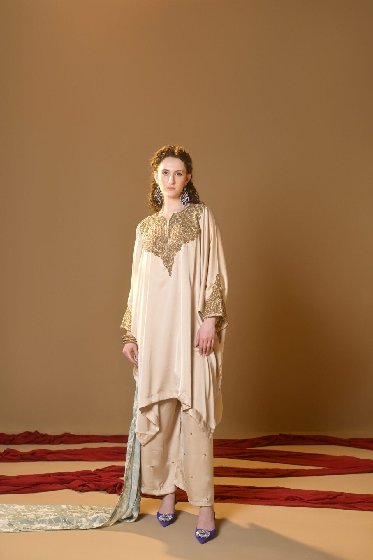 Cream Tilla Embroidered Kaftaan Palazzo Printed Dupatta