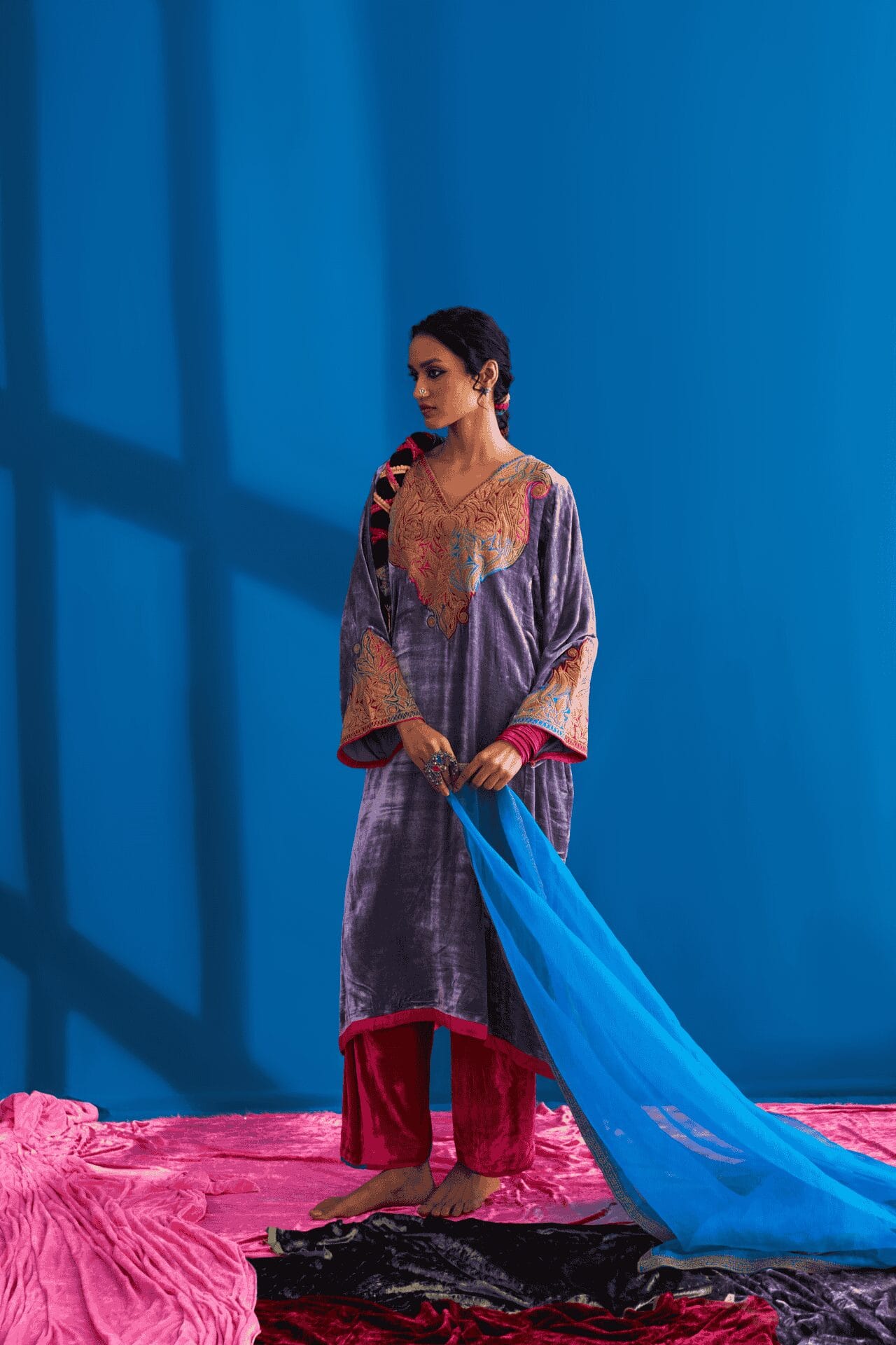 Lilac and Pink Tilla Embroidered Pheran Pants Organza Dupatta