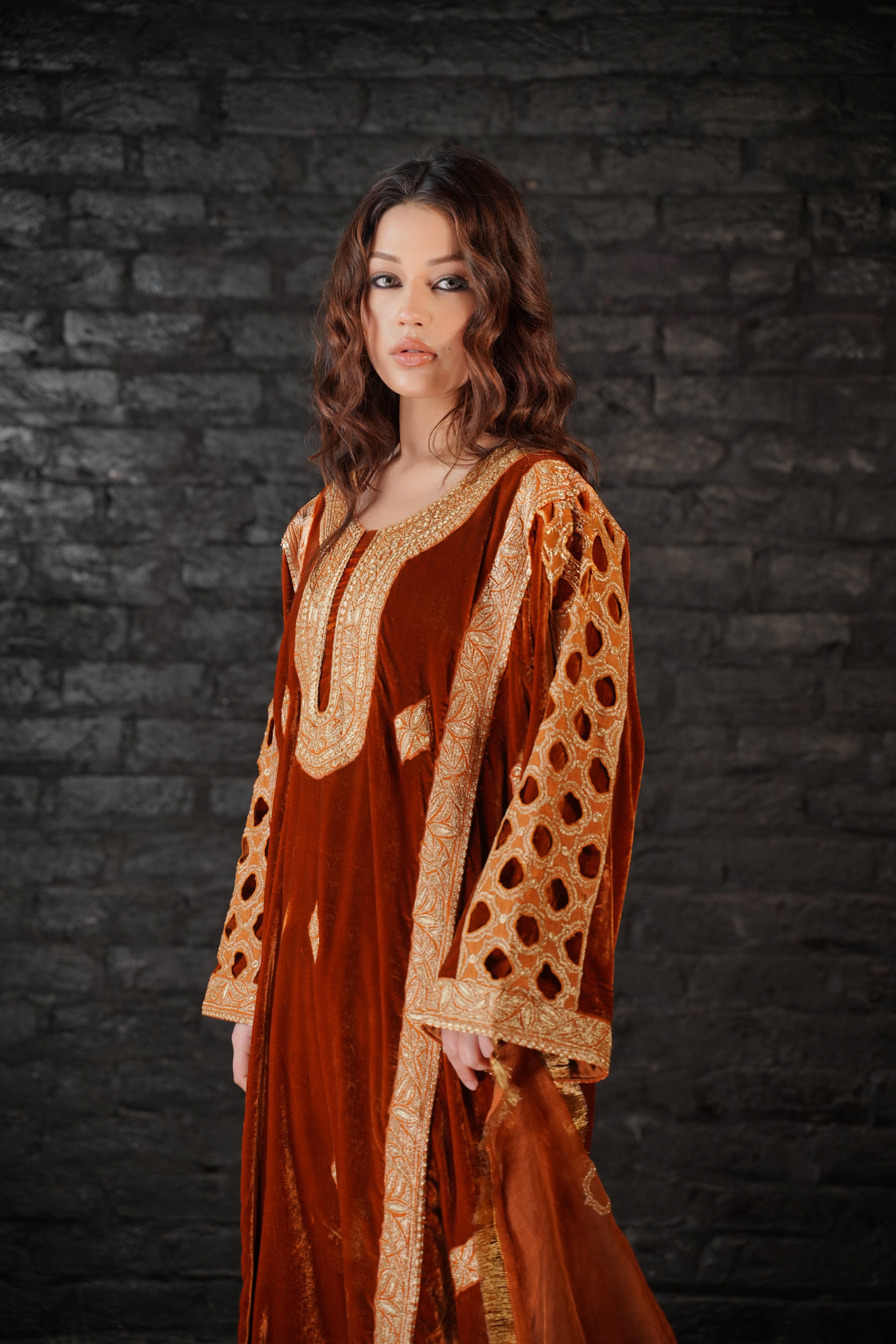 Rust Tilla Embroidered Pheran Salwar with Organza Dupatta