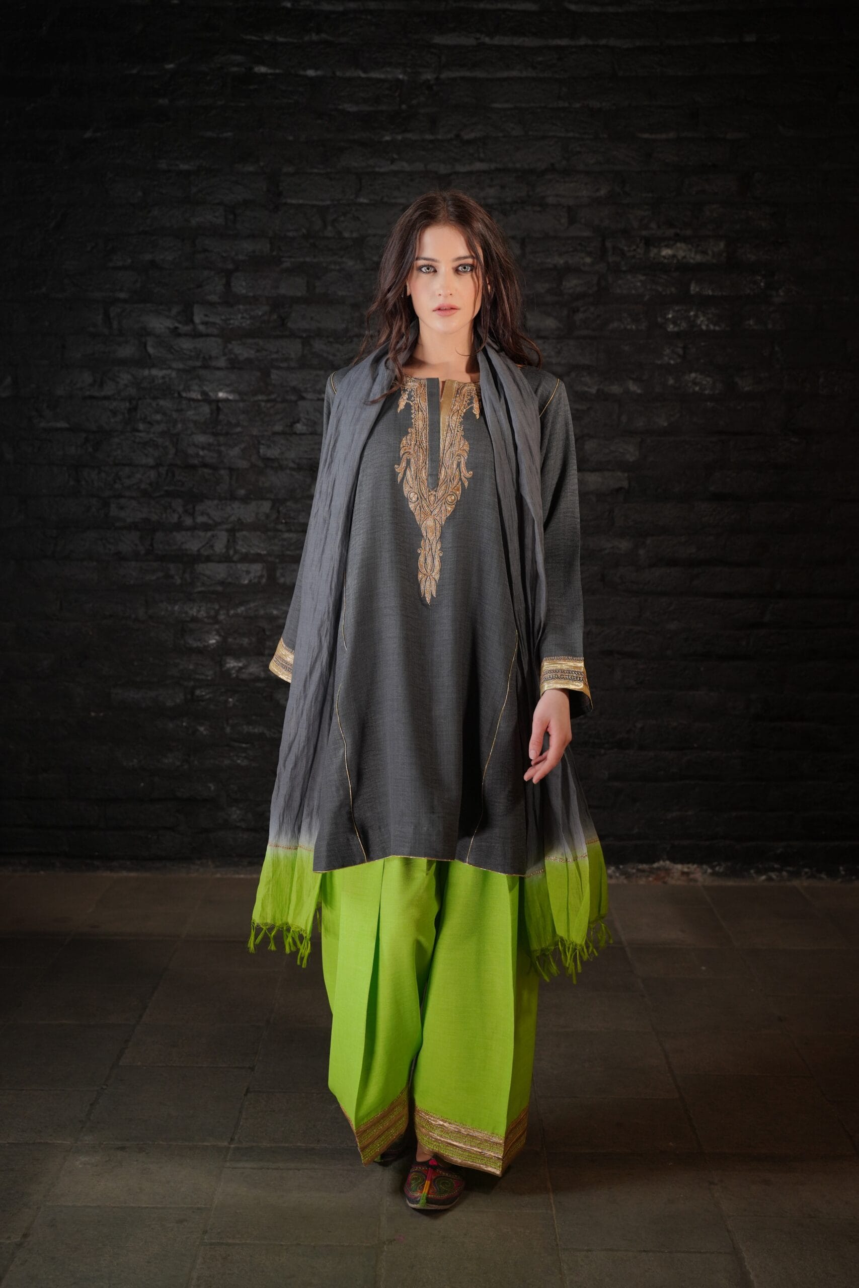 Grey and Green Tilla Embroidered Round Pheran Farshi Salwar Dupatta