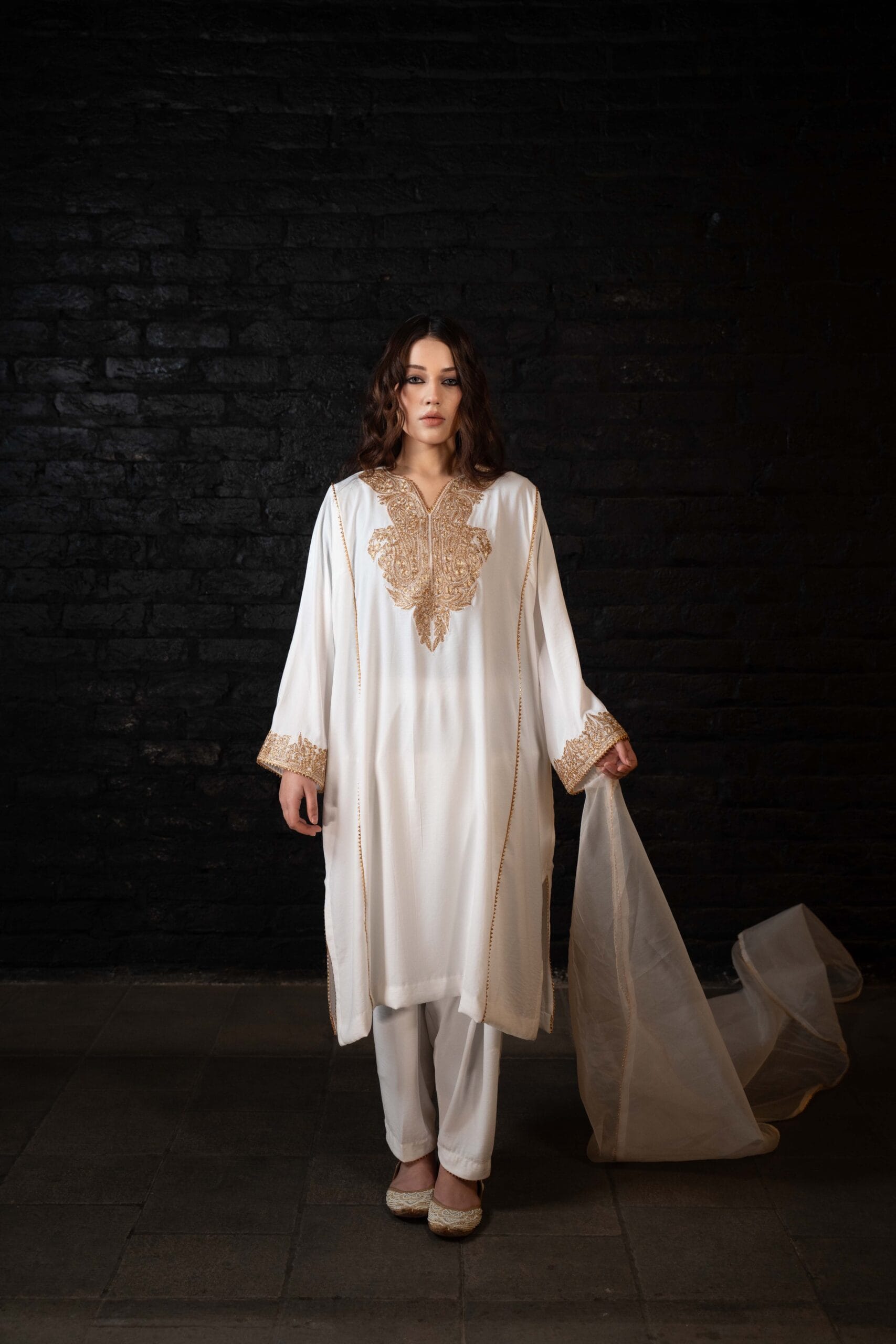 White Tilla Embroidered Pheran Salwar Dupatta