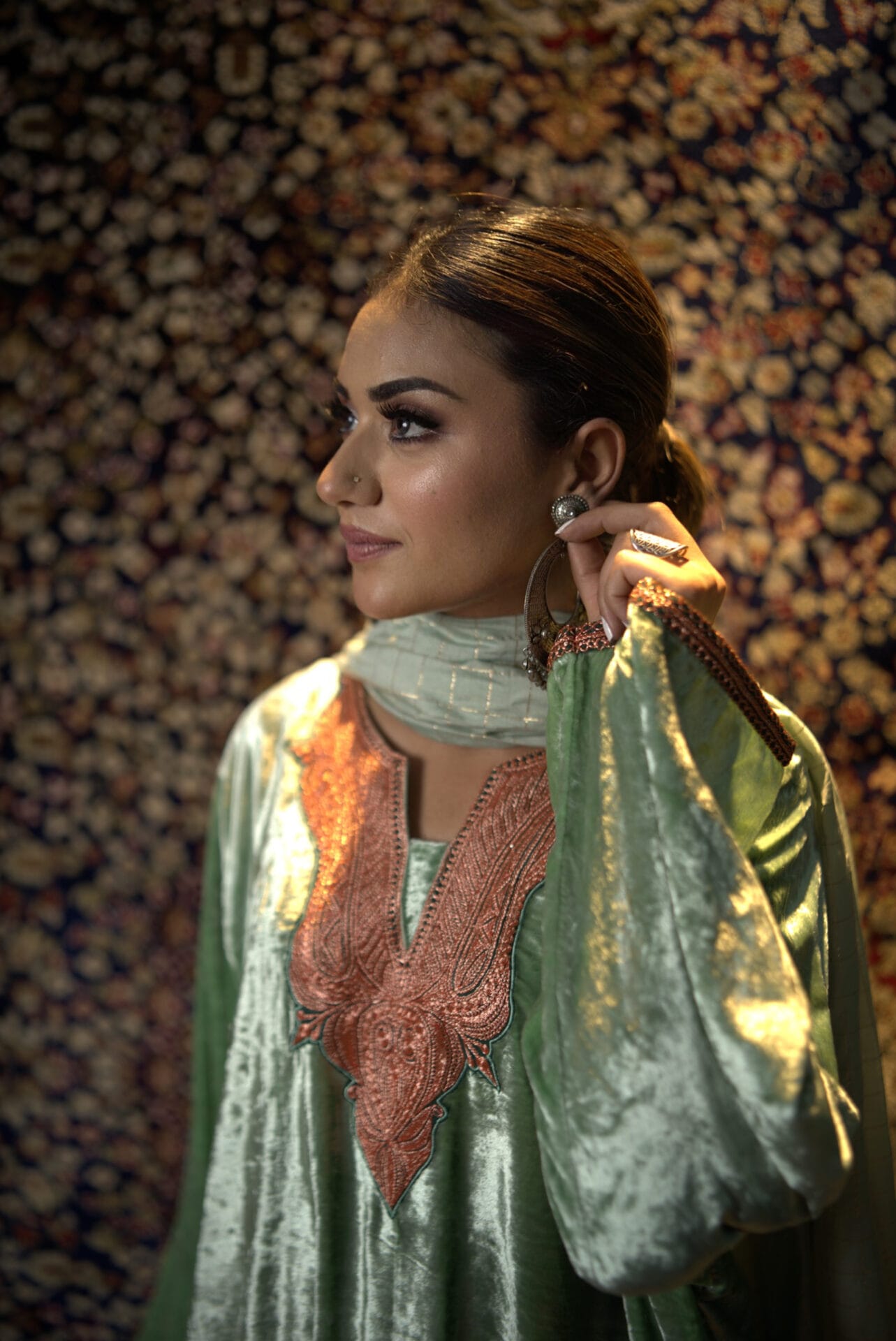 Sage Green Handtilla Embroidered Pheran Pants Organza Dupatta