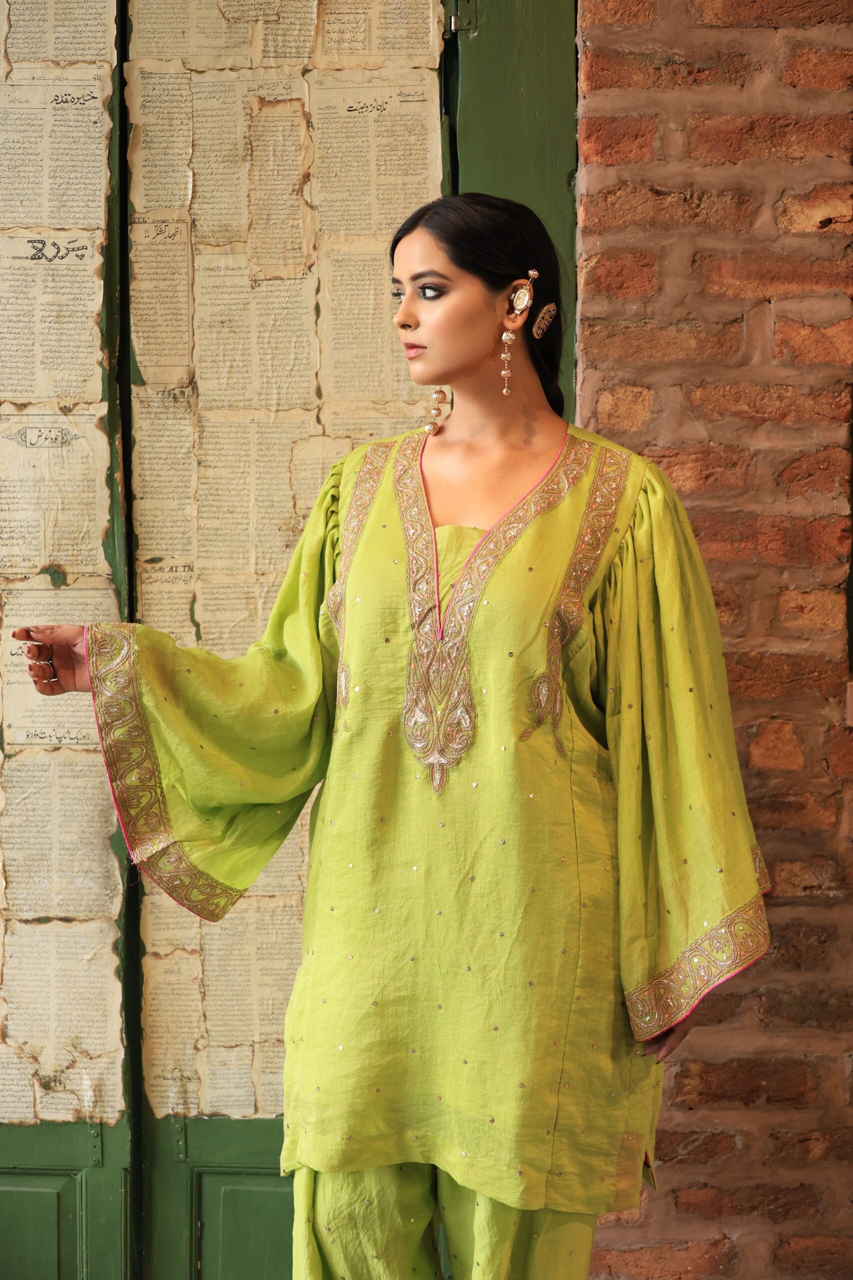 Green Chandheri Mukaish Ruffle Sleeved Pheran Salwar Kamdani Tilla Embroidered Dupatta