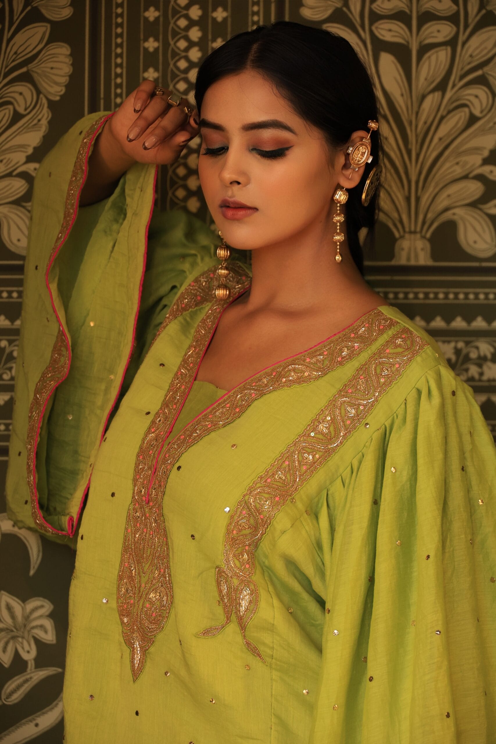 Green Chandheri Mukaish Ruffle Sleeved Pheran Salwar Kamdani Tilla Embroidered Dupatta