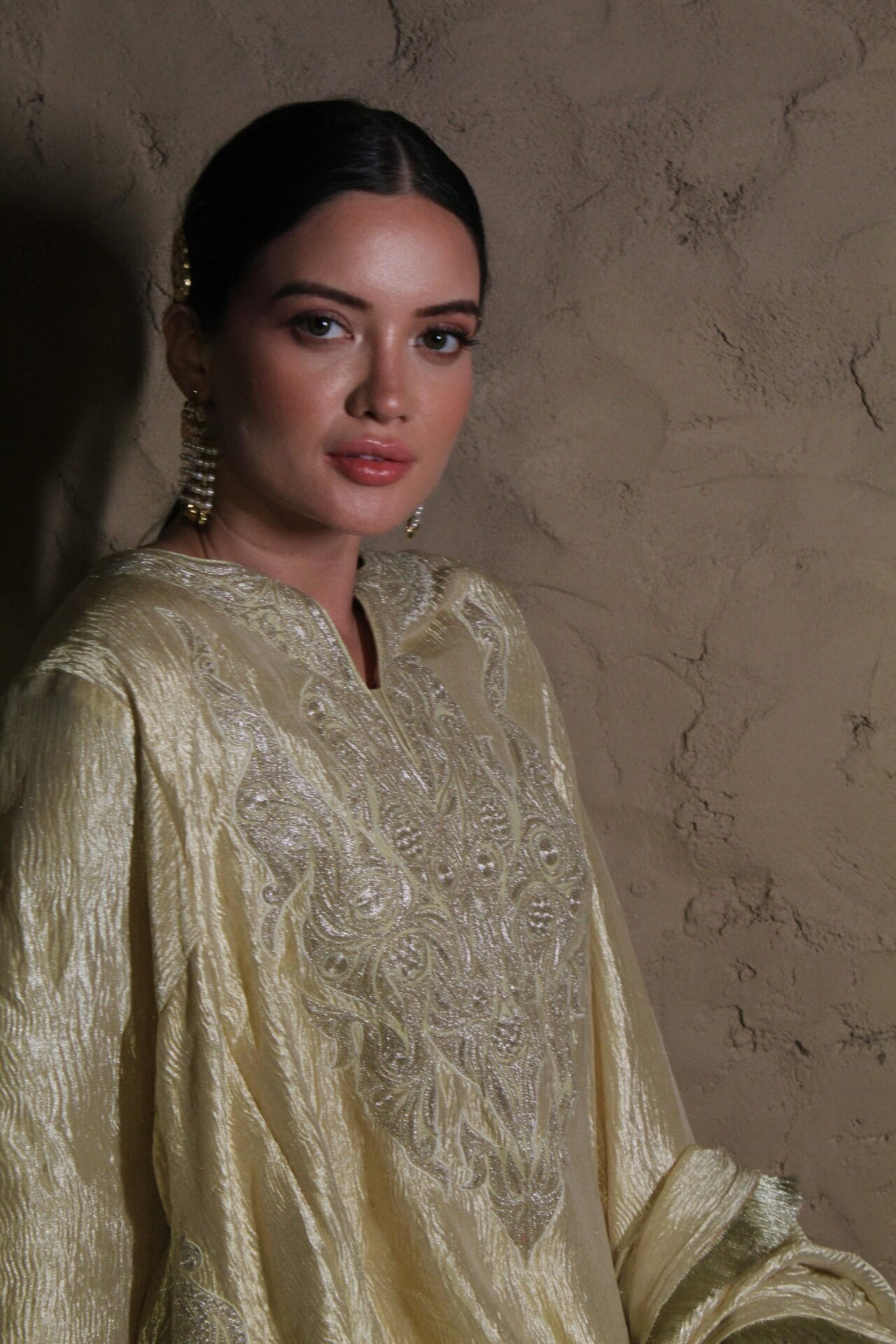 Water Gold Shimmer Tilla Embroidered Round Pheran Salwar