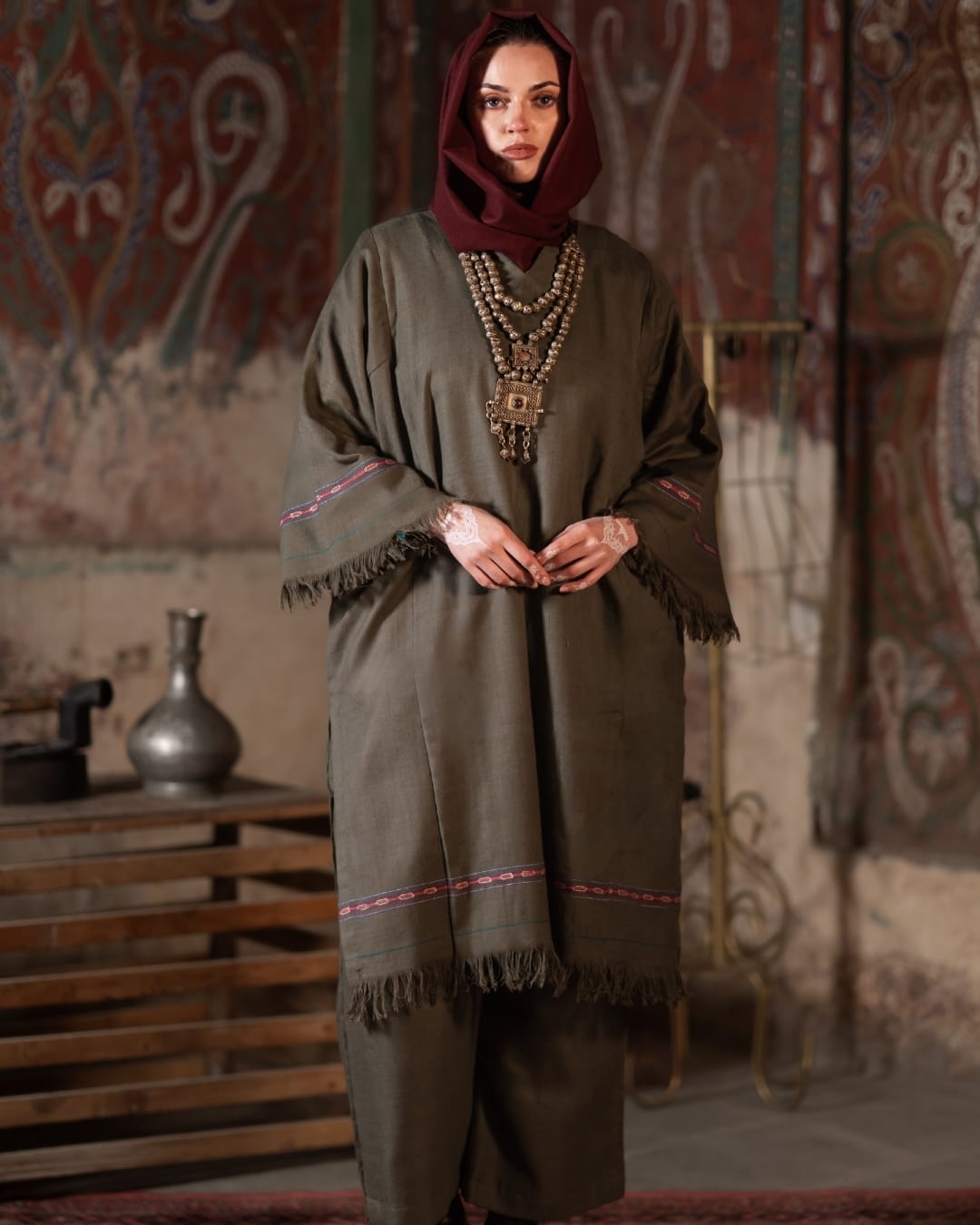 Olive Wool Pheran Pants Stole