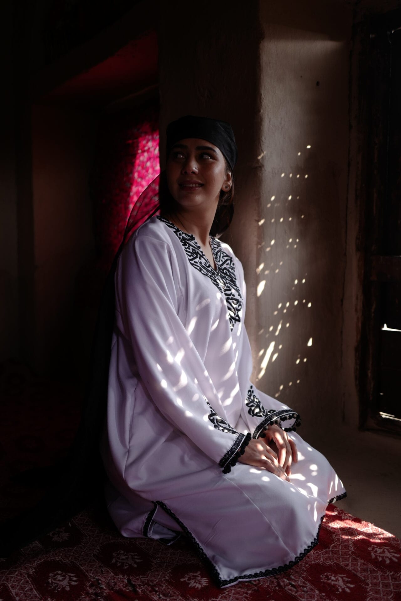 White Thread Embroidered Pheran Salwar Organza Dupatta