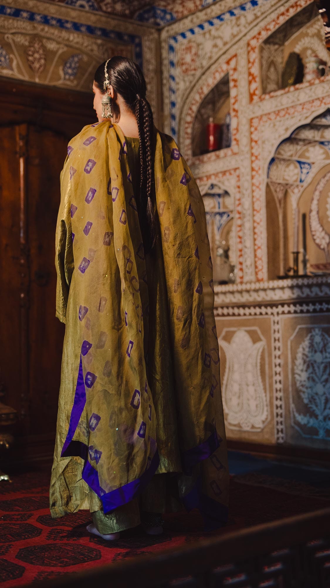 Olive Pheran Pant Organza Bandhani Dupatta