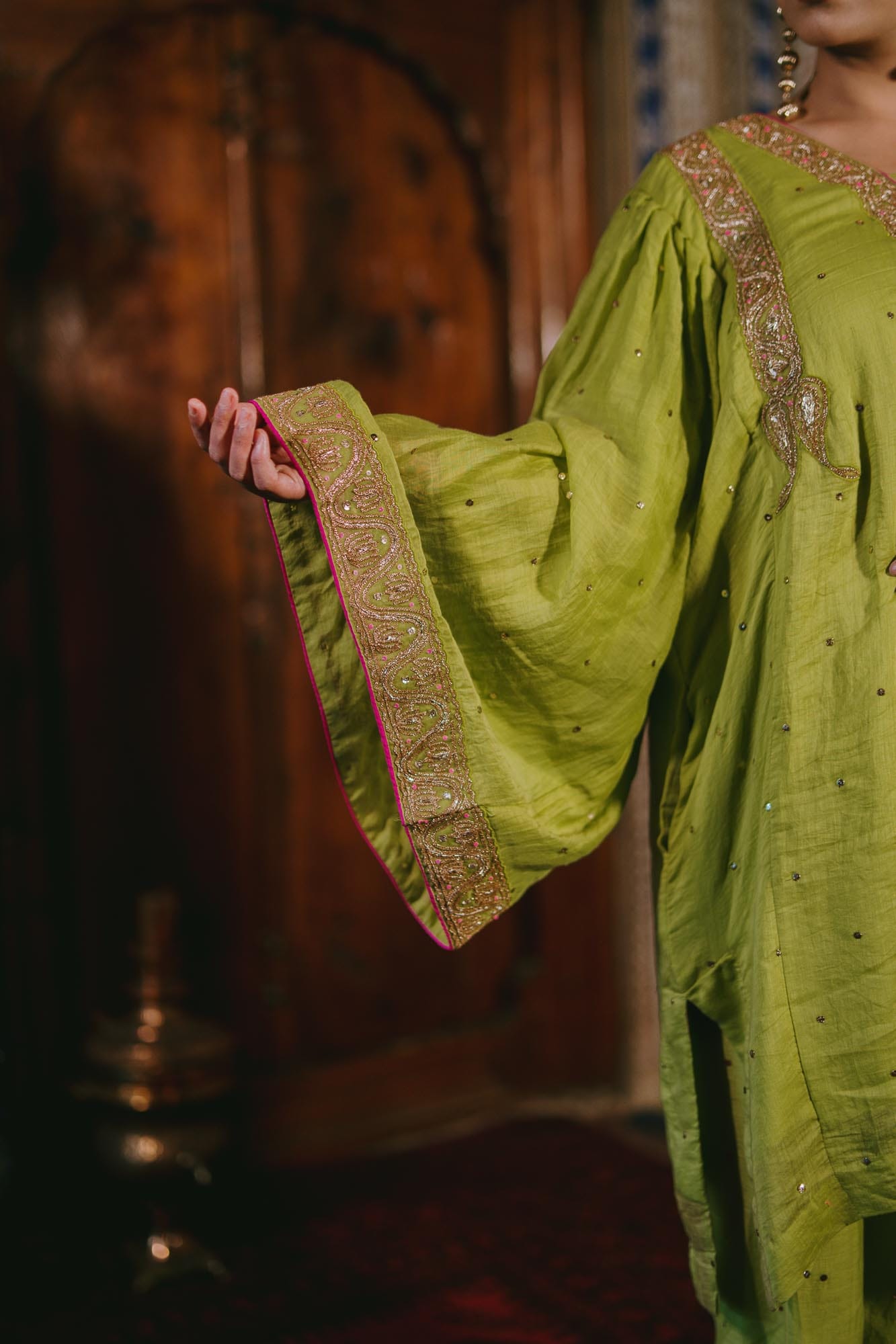 Green Chandheri Mukaish Ruffle Sleeved Pheran Salwar Kamdani Tilla Embroidered Dupatta