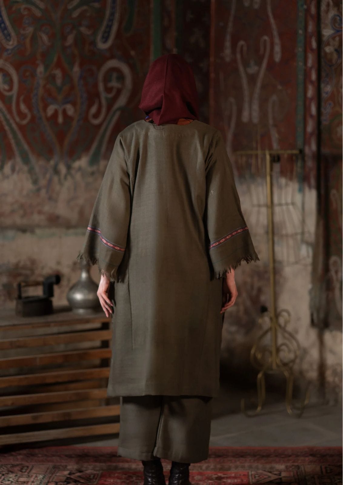Olive Wool Pheran Pants Stole