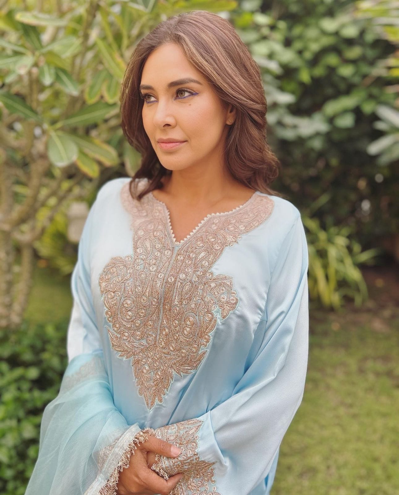Lisa Ray in Powder Blue Tilla Embroidered Pheran Salwar Organza Dupatta