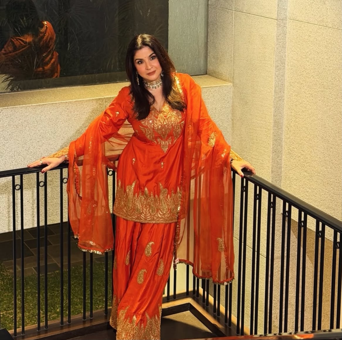 Maheep Karpoor in Rust Tilla Embroidered Kameez Farshi Salwar Organza Dupatta