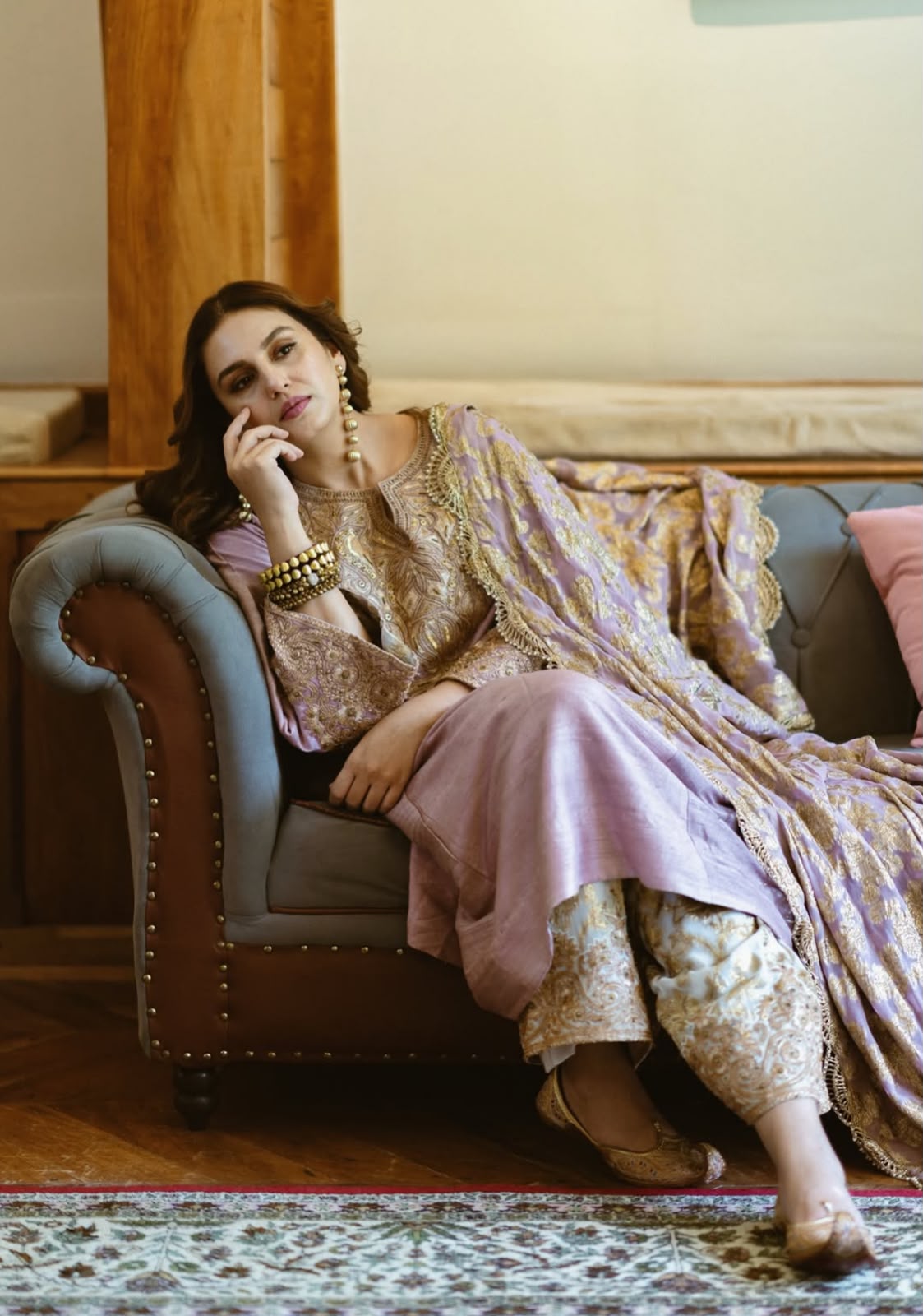 Huma Qureshi in Lilac Tilla Embroidered Pheran Salwar with Dupatta