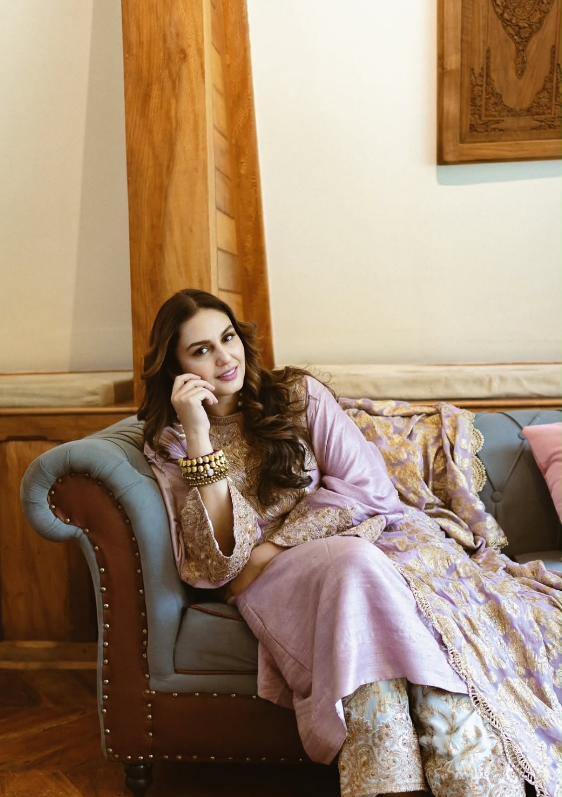 Huma Qureshi in Lilac Tilla Embroidered Pheran Salwar with Dupatta