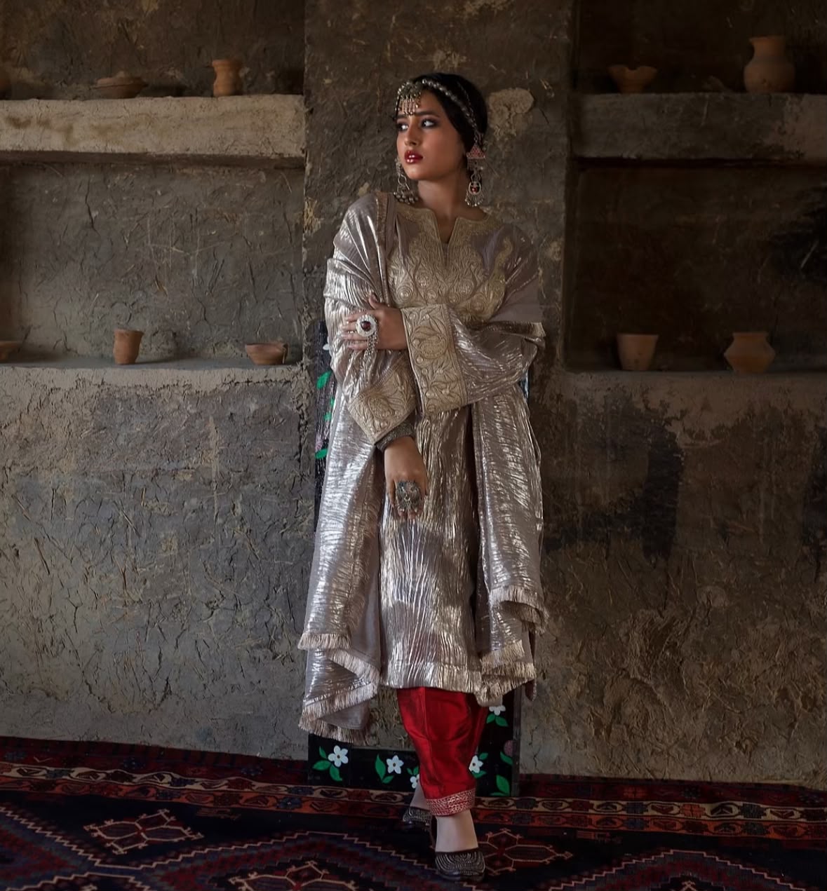 Shimmer Tilla Embroidered Pheran Salwar