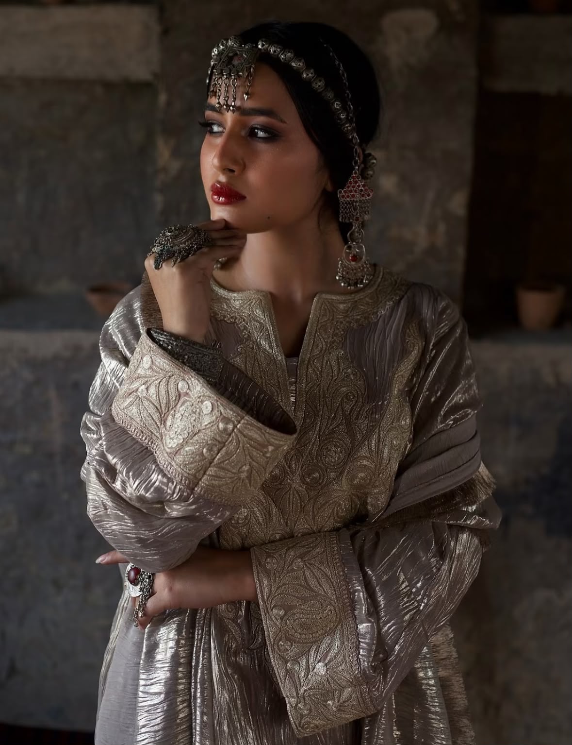 Shimmer Tilla Embroidered Pheran Salwar