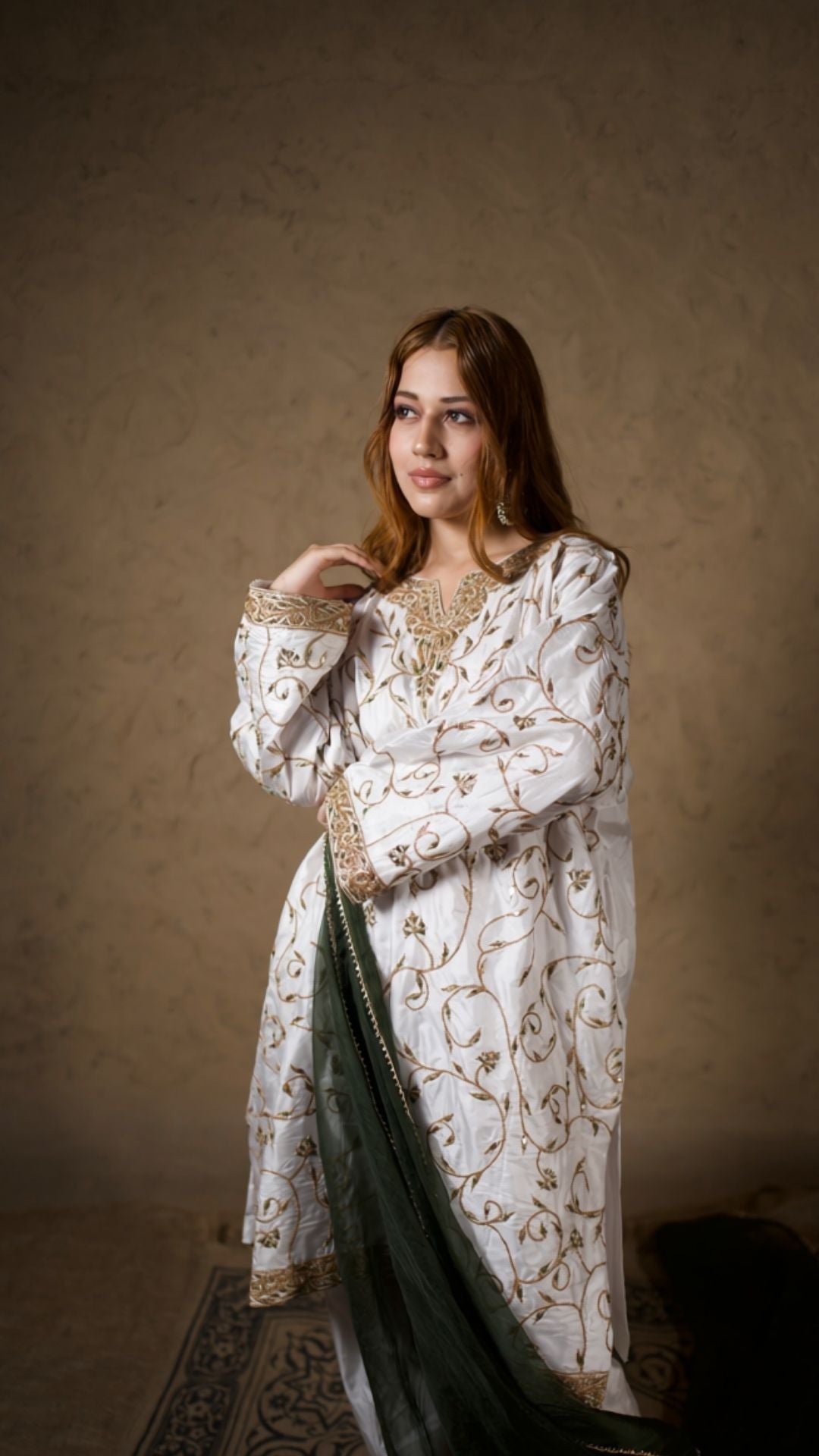 White Tilla Embroidered Pheran Salwar Organza Dupatta