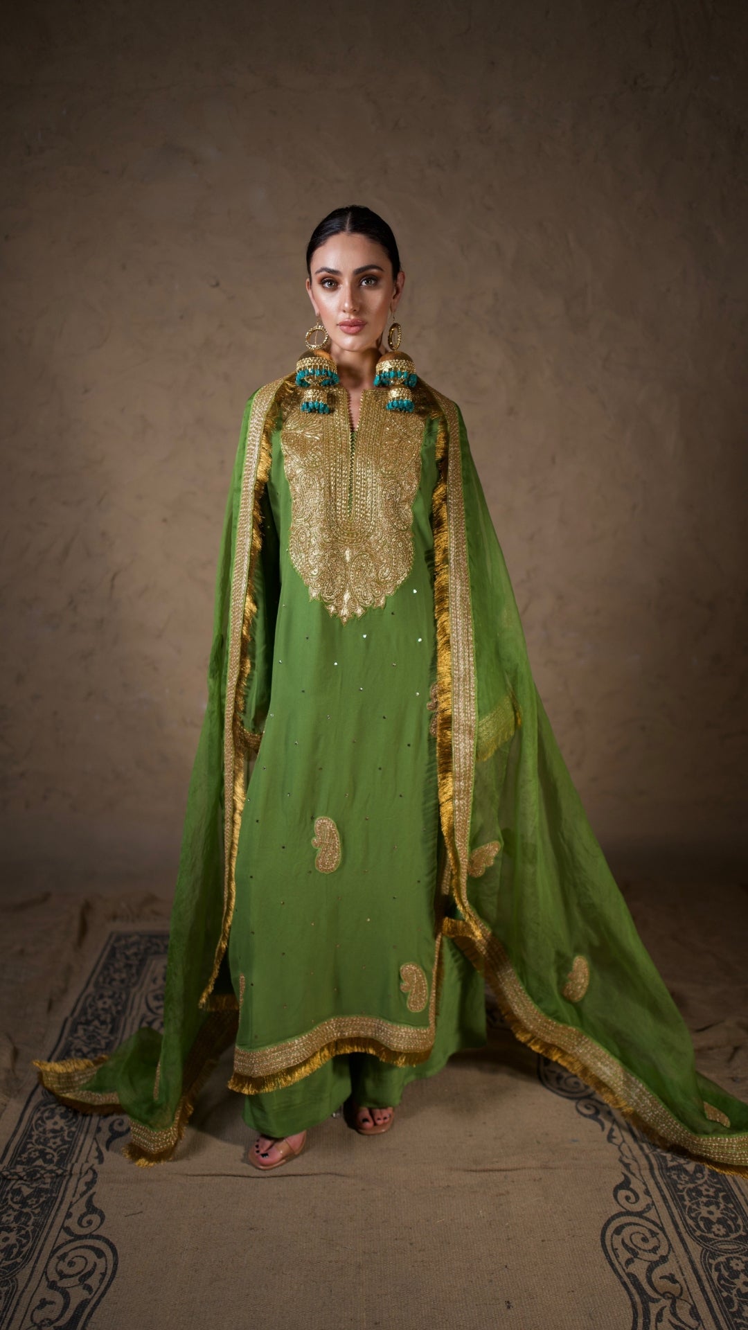 Green Tilla Embroidered Kurta Palazzo Organza Dupatta